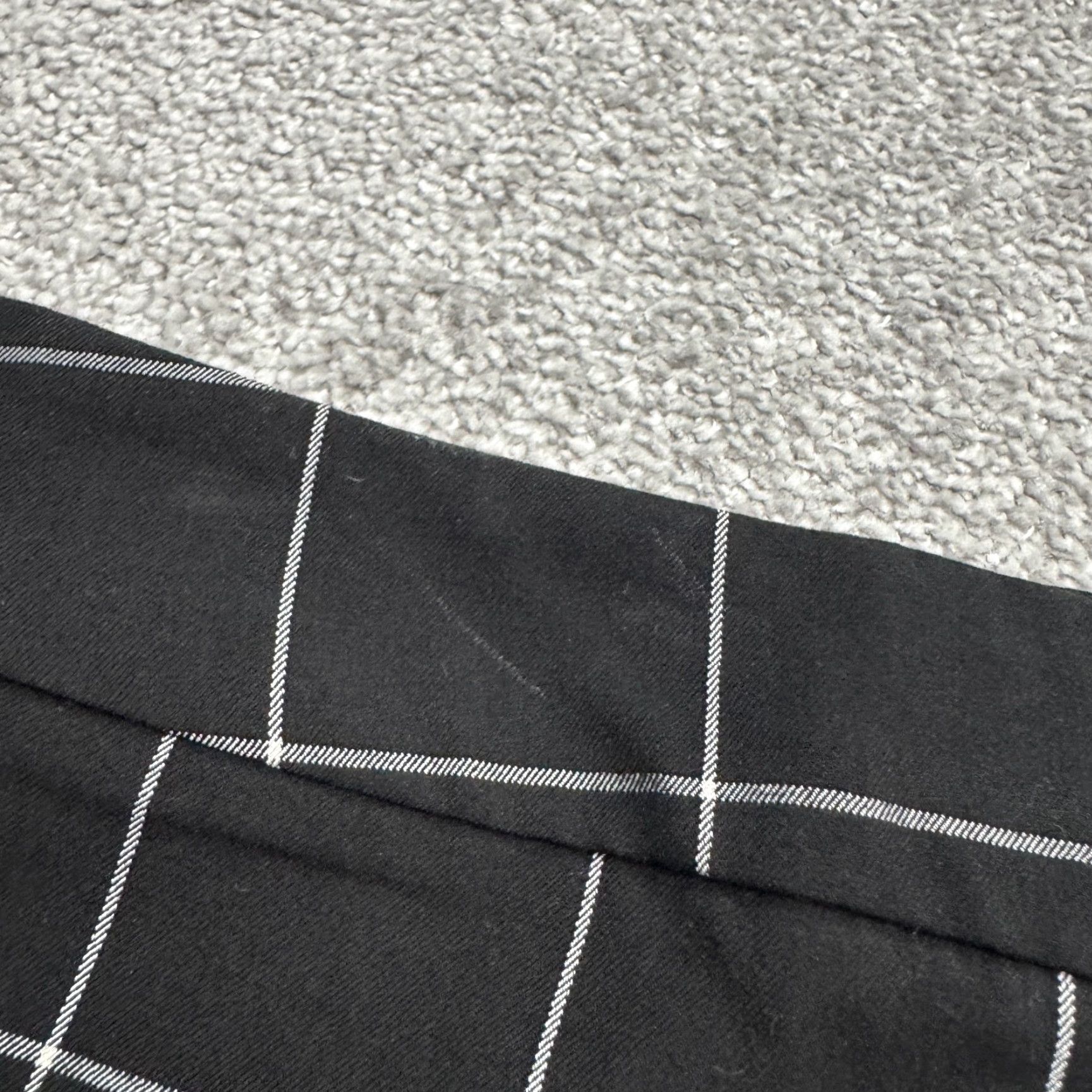 Calvin Klein Calvin Klein Windowpane Slim Fit Trouser Pants Womens 4 Black White Mid Rise NWT Size 27" / US 4 / IT 40 - 5 Thumbnail