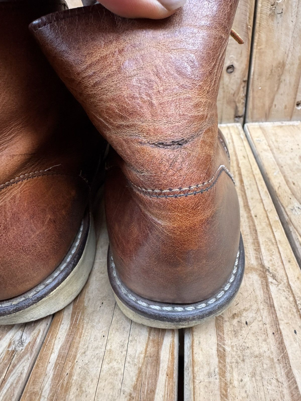 Red Wing Red Wing 9111 Chukka Brown leather boots EUR 39 UK 6 US 7 D Size US 7 / EU 40 - 12 Thumbnail