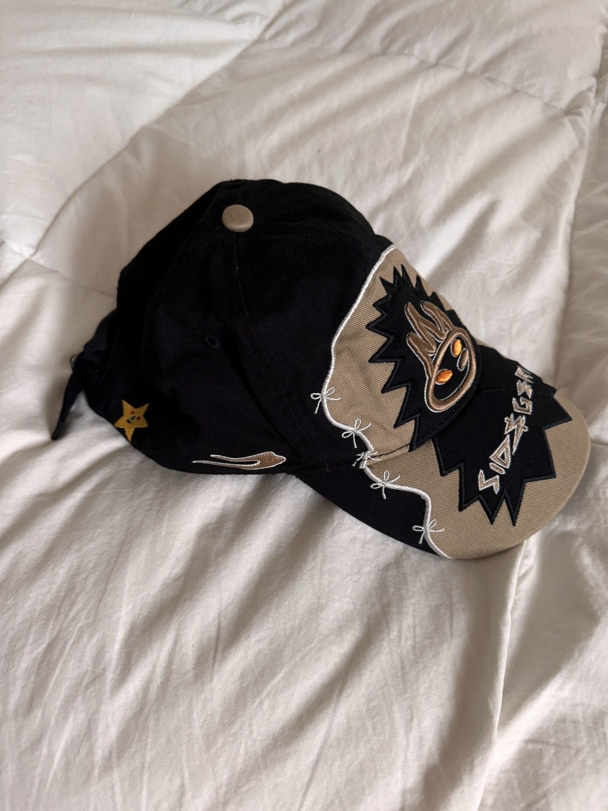 Other Sid and Geri Embroidery Hat Size ONE SIZE - 3 Thumbnail