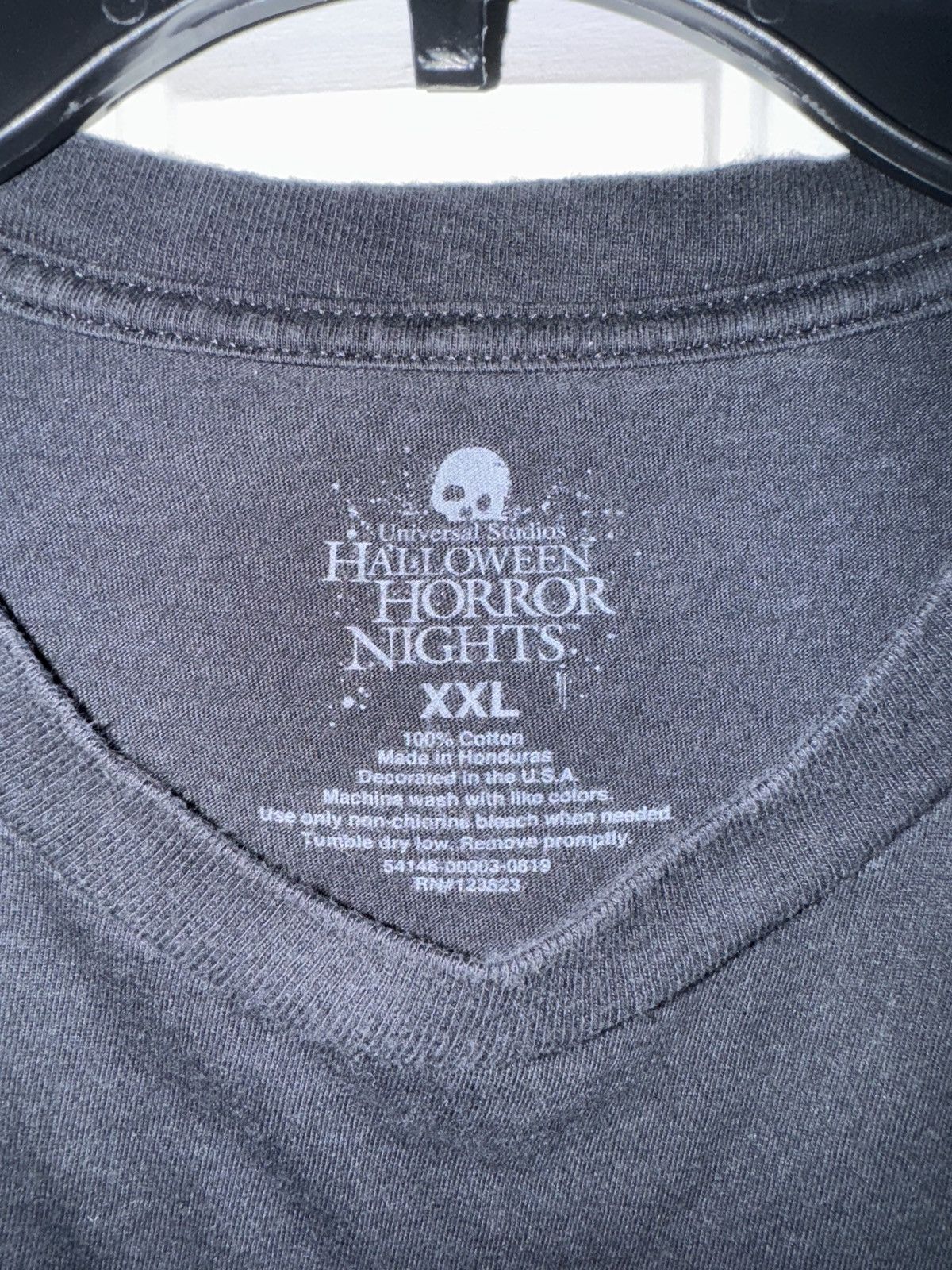 Universal Studios vintage 2019 halloween horror nights shirt Size US XXL / EU 58 / 5 - 3 Thumbnail
