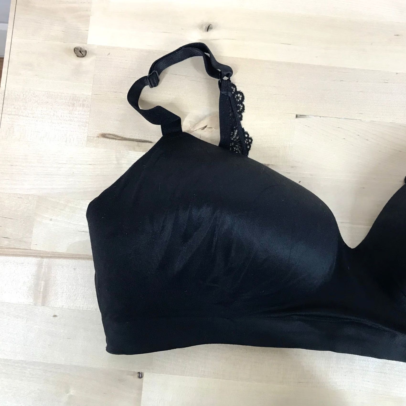 Vintage Soma Enbliss Wireless Bra Black Lace Trim Adjustable Straps 38D Size ONE SIZE - 2 Thumbnail