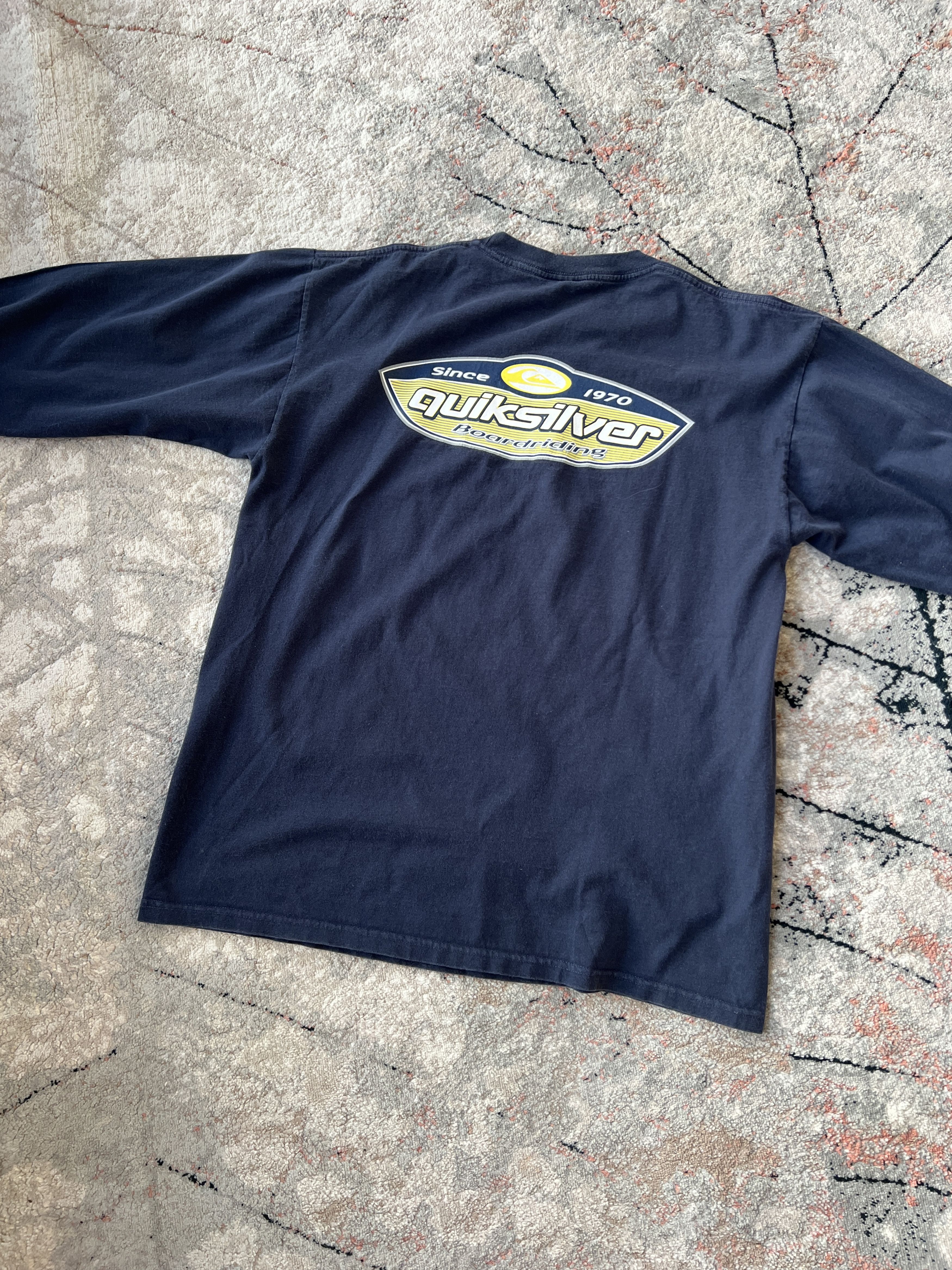 Quiksilver Quiksilver Vintage Long Sleeve Size US L / EU 52-54 / 3 - 1 Thumbnail