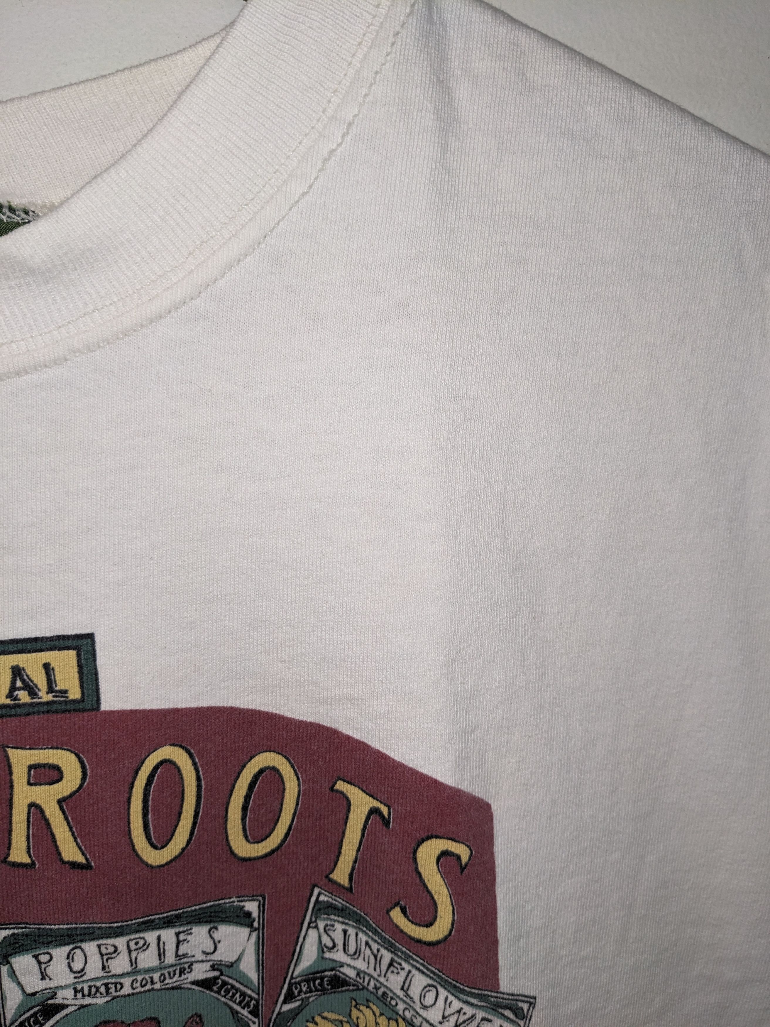 Vintage Vintage 90s Grass Roots Flower Seeds Assortments T-Shirt Size US L / EU 52-54 / 3 - 6 Thumbnail