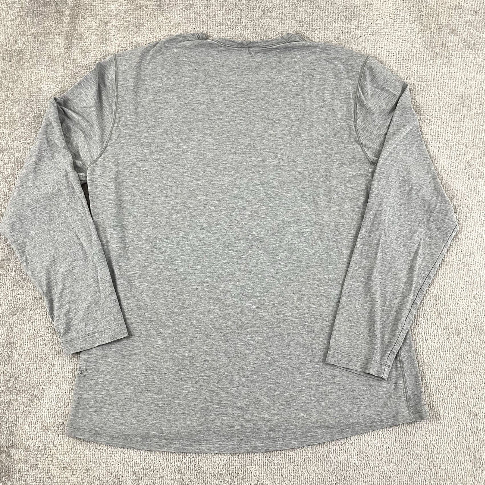 Lululemon LULULEMON Shirt Mens Large Gray Everyday Basic Tee Long Sleeve Stretch Athletic Size US L / EU 52-54 / 3 - 2 Thumbnail