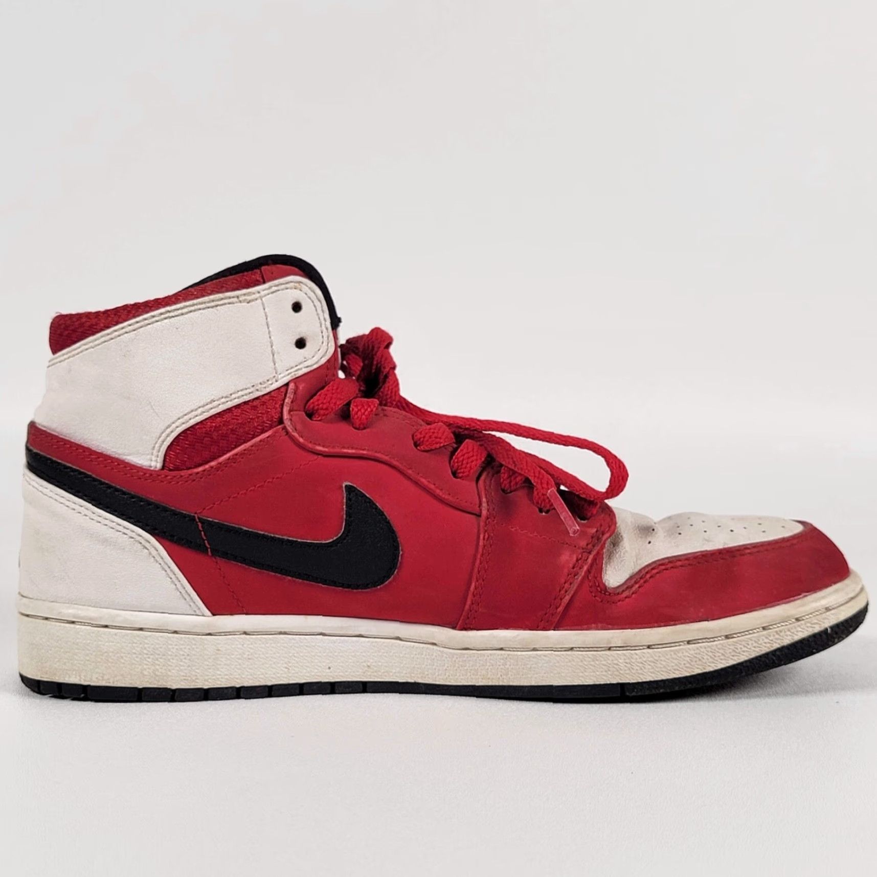 Jordan Brand Jordan Air 1 Retro High Blake Griffin Gym Red Black White Sneakers Mens 8.5 Shoes Size US 9 / EU 42 - 6 Thumbnail
