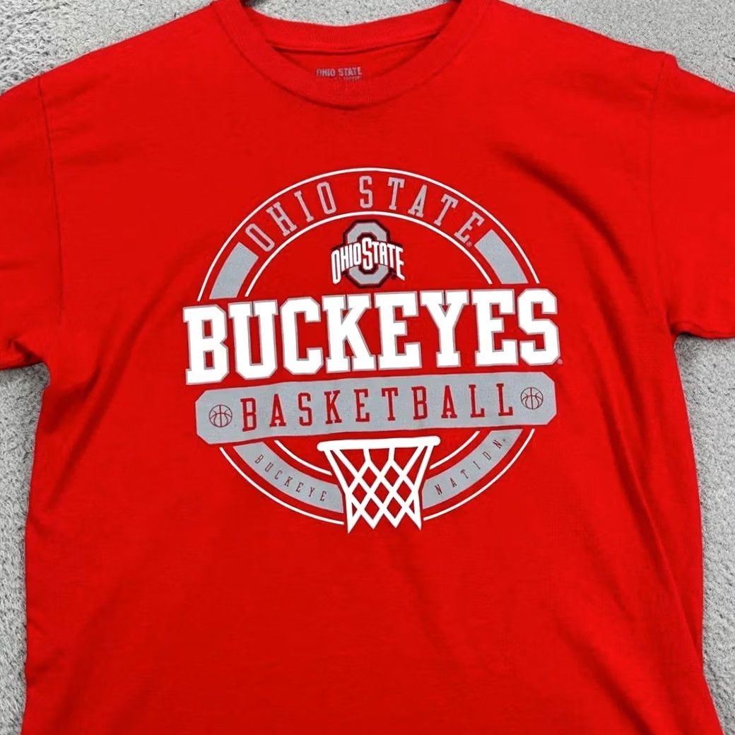 Vintage Ohio State Buckeyes Basketball T-Shirt Mens Large Red Short Sleeve Crewneck Tee Size US L / EU 52-54 / 3 - 2 Thumbnail