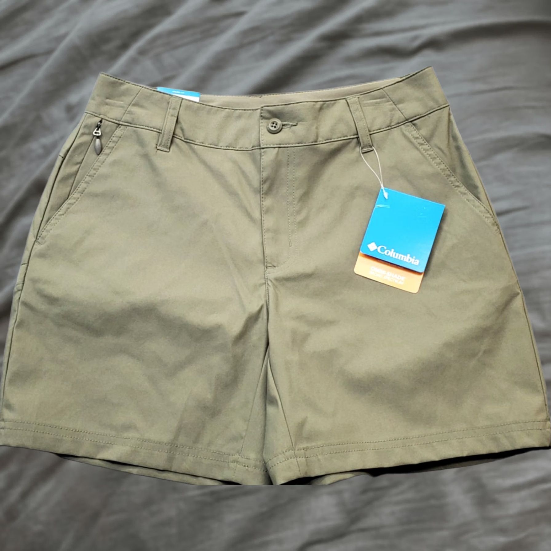 Vintage Columbia Womens Shorts 6 Green Omni Shade Broad Spectrum AK5999-397 Size 28" / US 6 / IT 42 - 1 Thumbnail
