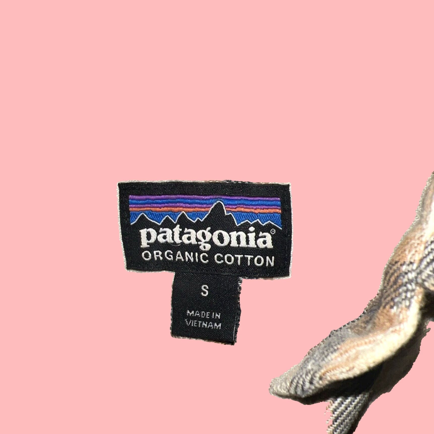 Patagonia Authentic Mens Plaid Beige Shirt Crafted from Soft Organic Cotton in Size Small Size US S / EU 44-46 / 1 - 3 Thumbnail
