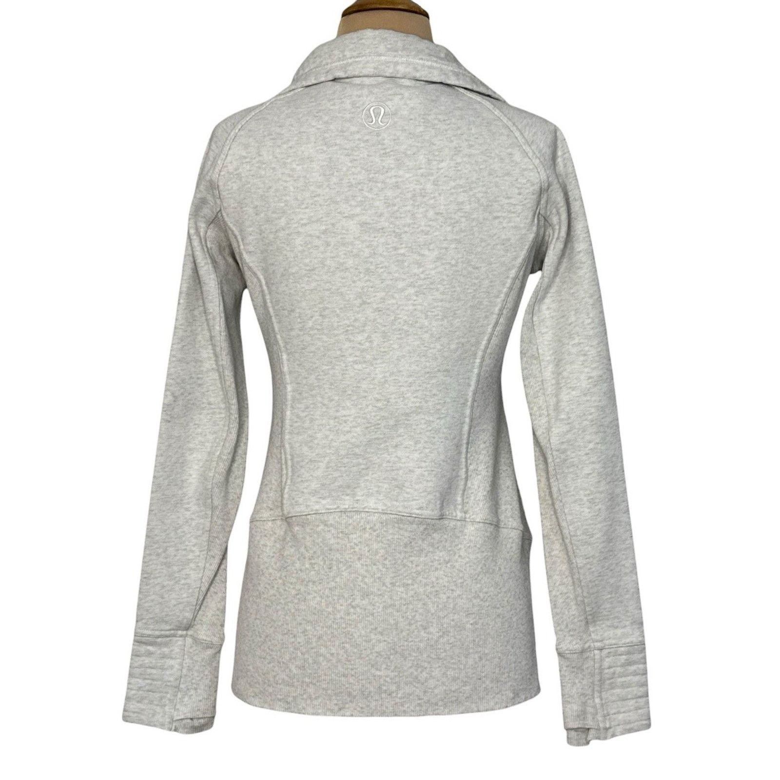 Lululemon LULULEMON Radiant Jacket Heathered Ivory Wunder Leggings 6 Size M / US 6-8 / IT 42-44 - 9 Thumbnail