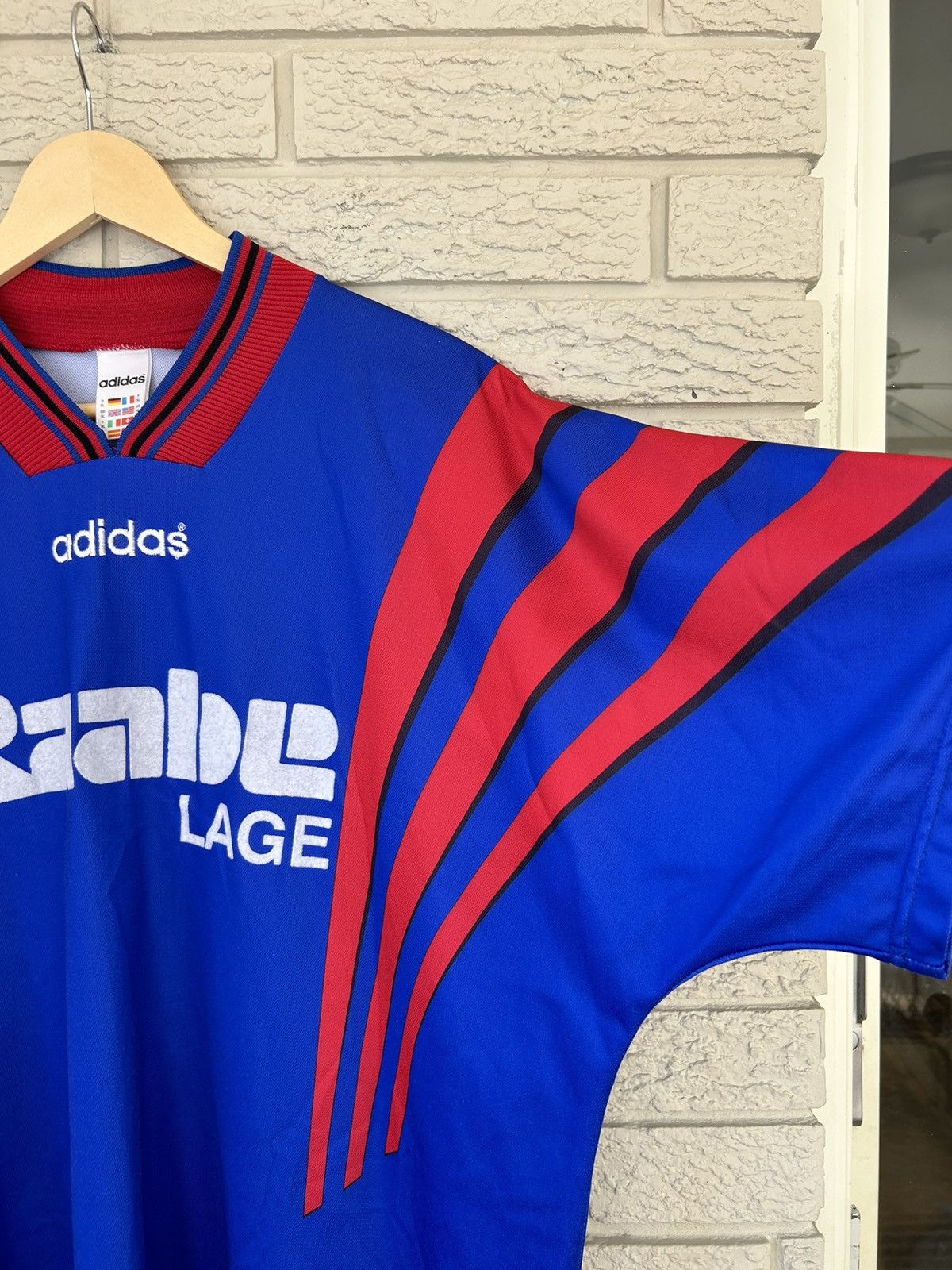 Adidas × Vintage Vintage 90s Adidas FC Bayern Munich Style Soccer Jersey Size US XL / EU 56 / 4 - 2 Thumbnail