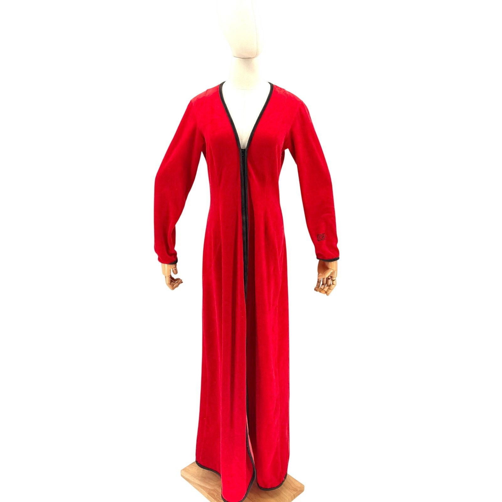 Geoffrey Beene Vintage 70s Red Velour Zip Front House Coat Size ONE SIZE - 1 Thumbnail