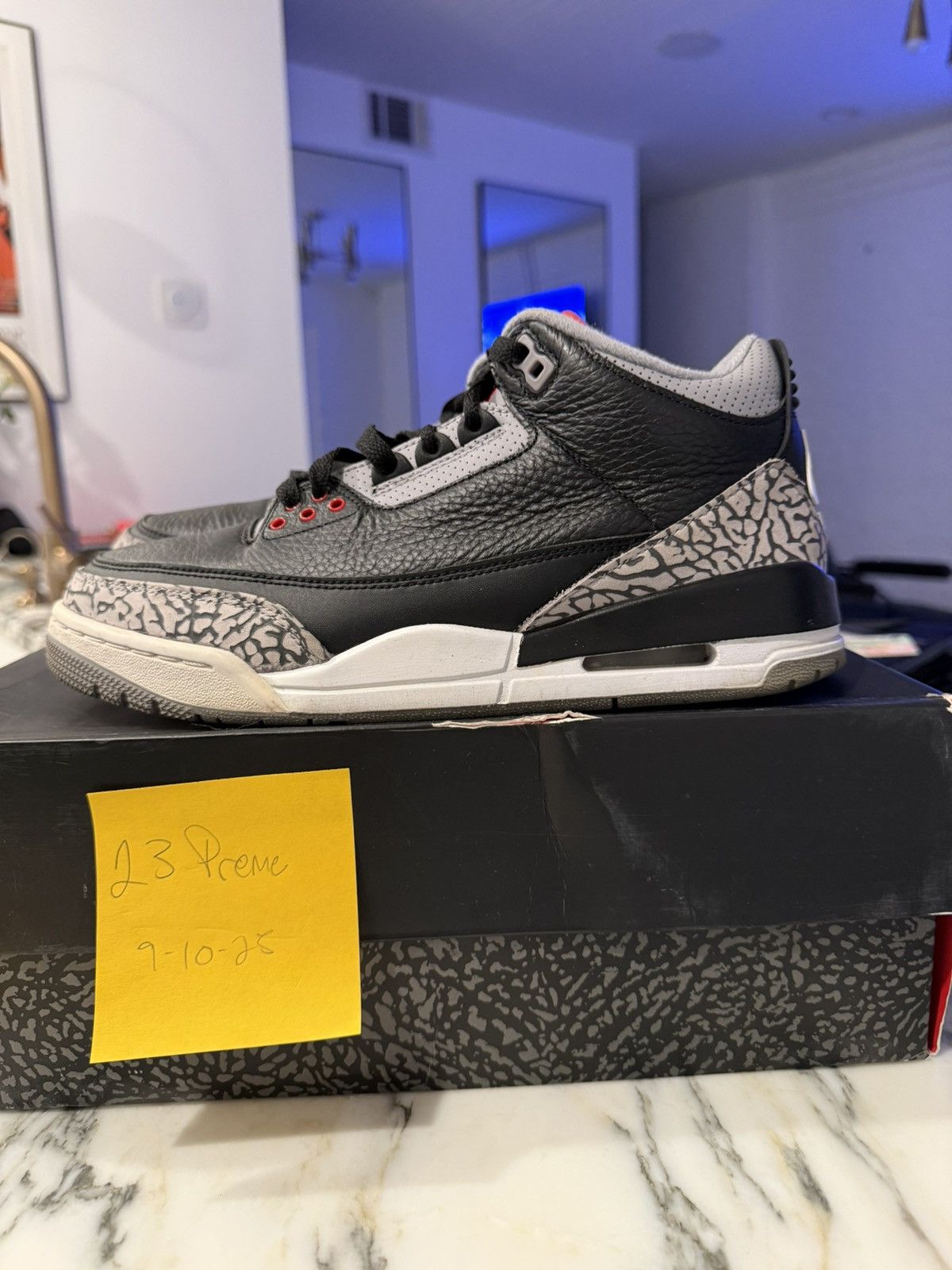 Jordan Brand Air Jordan Retro 3 Black Cement 2018 Size US 8 / EU 41 - 1 Thumbnail