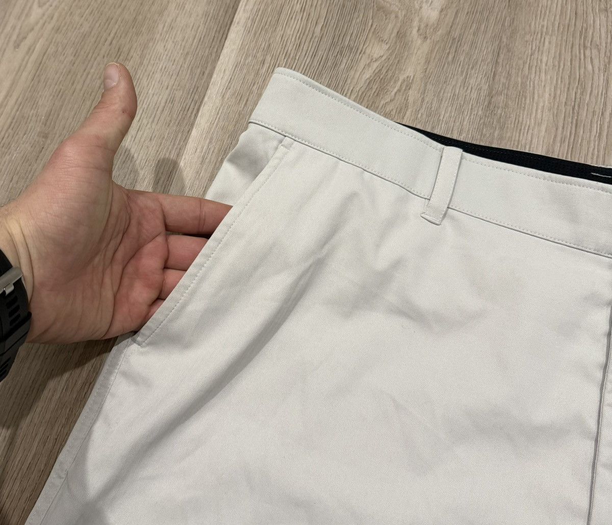 Nike Vintage Nike Cream Classic Chino Shorts Size US 40 / EU 56 - 3 Thumbnail