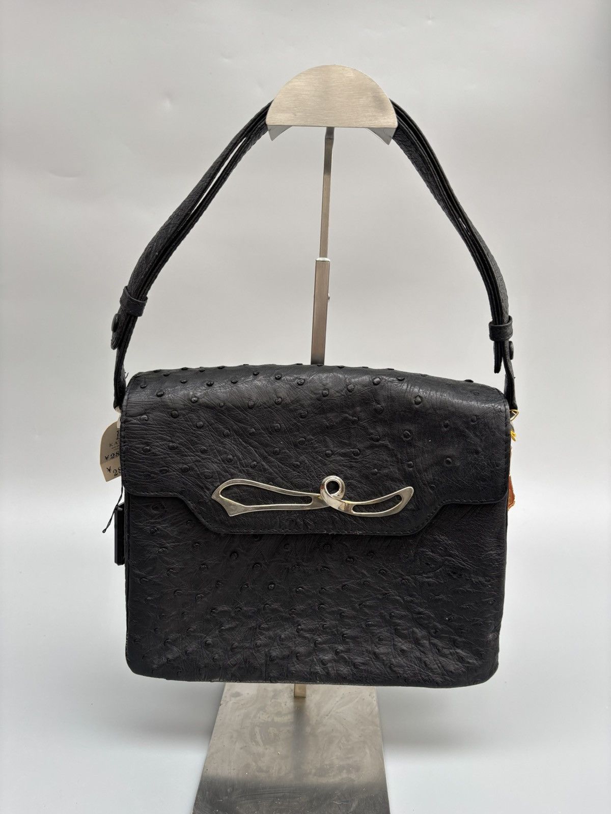 Vintage API Hand made in Italy Real ostrich shoulder bag Size ONE SIZE - 1 Thumbnail