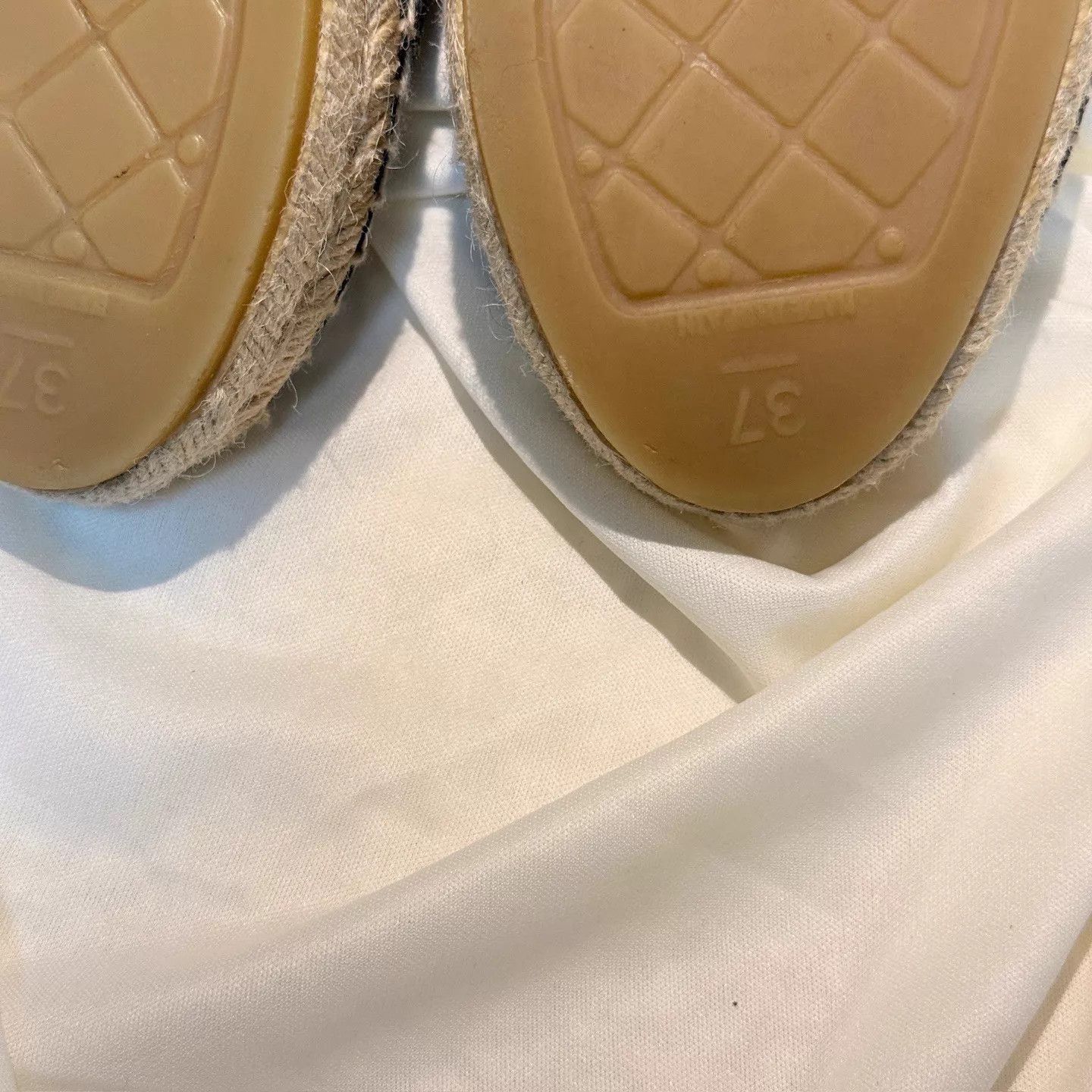 Chanel CHANEL Blue Quilted CC Embroidered Boat Shoes 37 95NEW Size US 6.5 / IT 36.5 - 7 Thumbnail