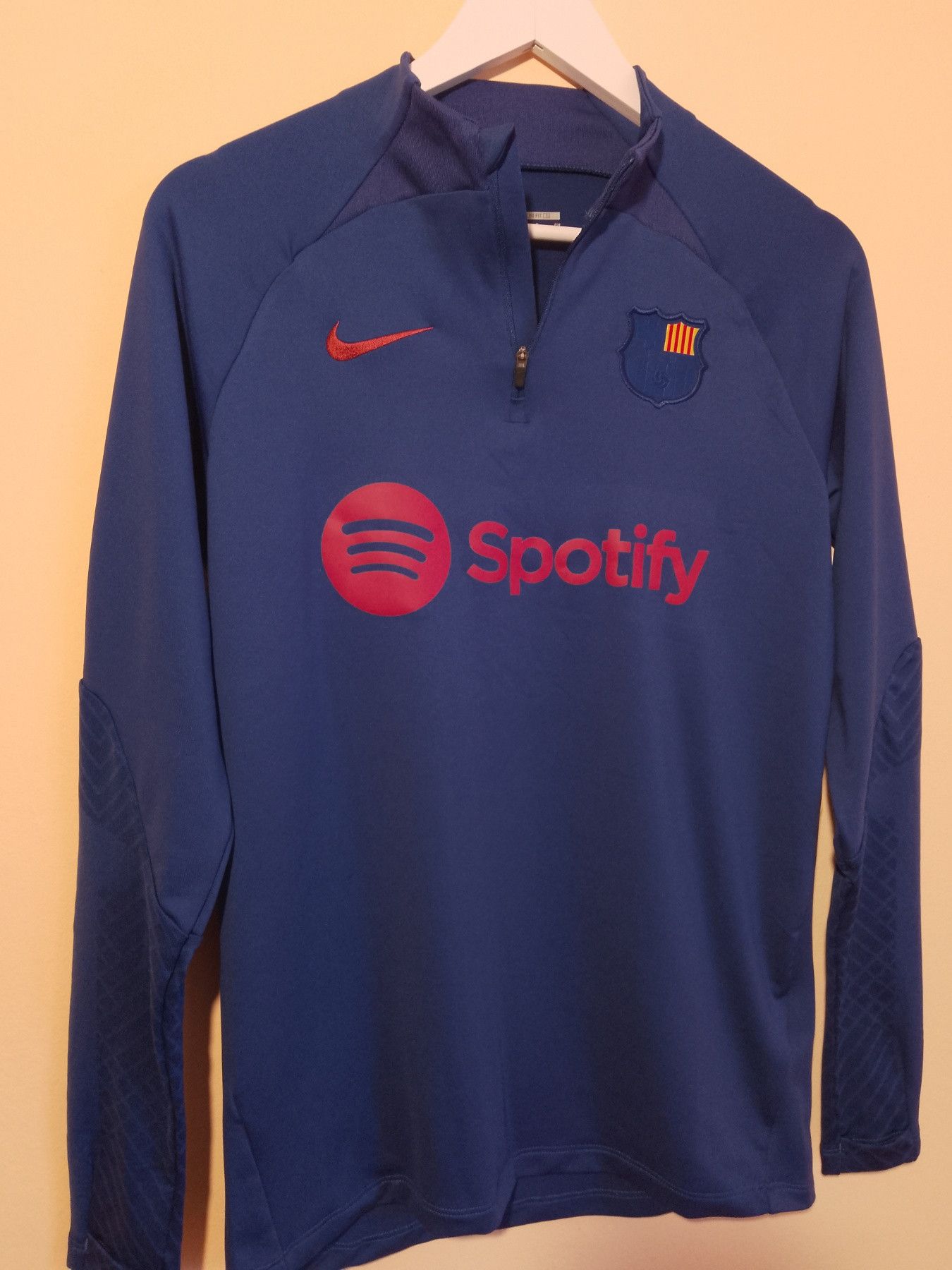 Nike Barcelona training sweatshirt 2022-2023 - Nike - Size S Size US S / EU 44-46 / 1 - 8 Thumbnail