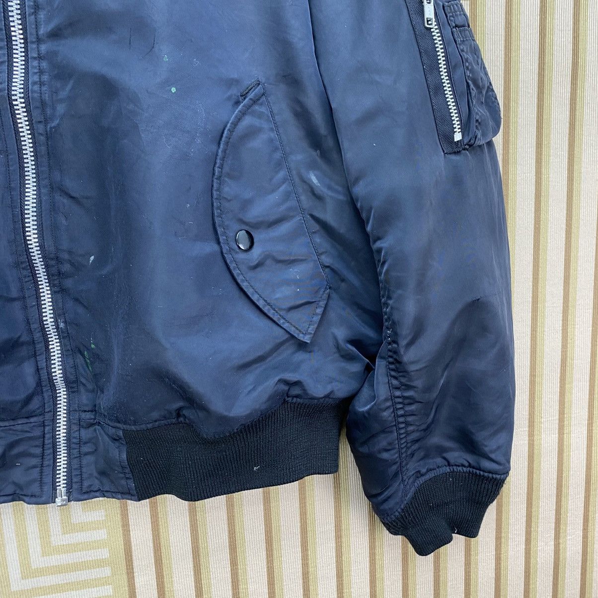 Japanese Brand 🫶Japanese Brand Bomber Ma1 Size US M / EU 48-50 / 2 - 4 Thumbnail