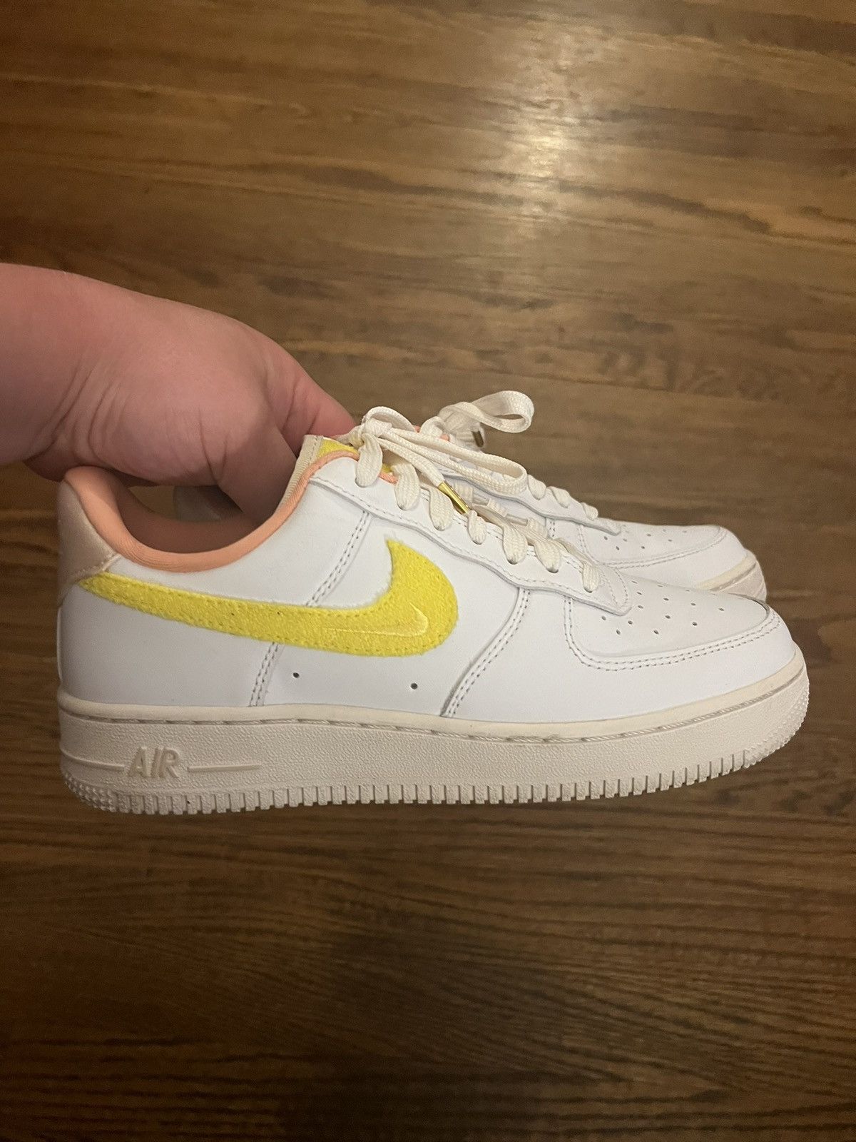 Nike Air Force '07 LX Mini Mama Women's DV2183-100 Size