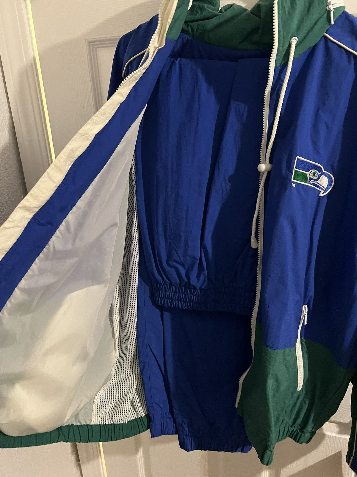 Logo Athletic Vintage Logo Athletic Seahawks Windbreaker and pants Size US XL / EU 56 / 4 - 2 Thumbnail