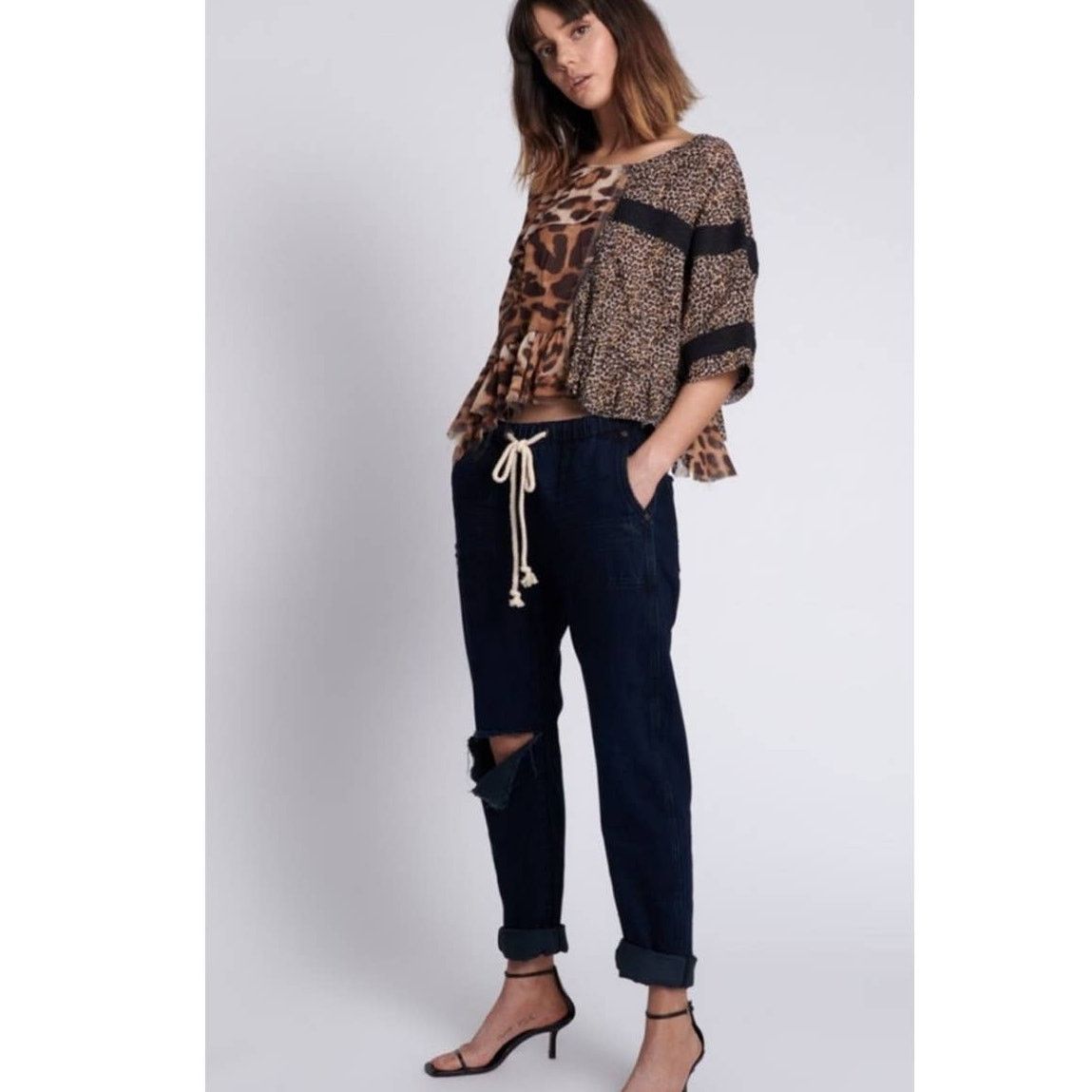 Free People New FP OneTeaspoon Shabbies Drawstring Boyfriend Jeans Size 28" / US 6 / IT 42 - 2 Thumbnail