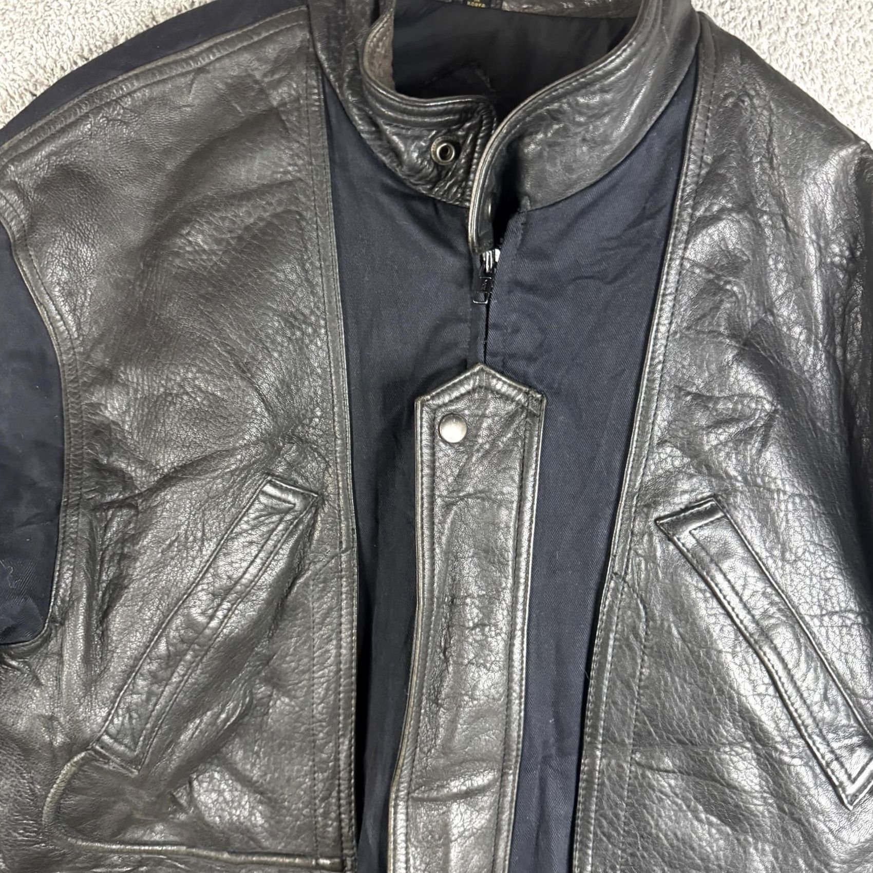 Vintage VINTAGE Lakeland Coat Men 42 Black Leather Canvas Insulated Outdoor Pockets Full Zip 2-Fabric Field-Style Coat Mens Size US XS / EU 42 / 0 - 7 Thumbnail