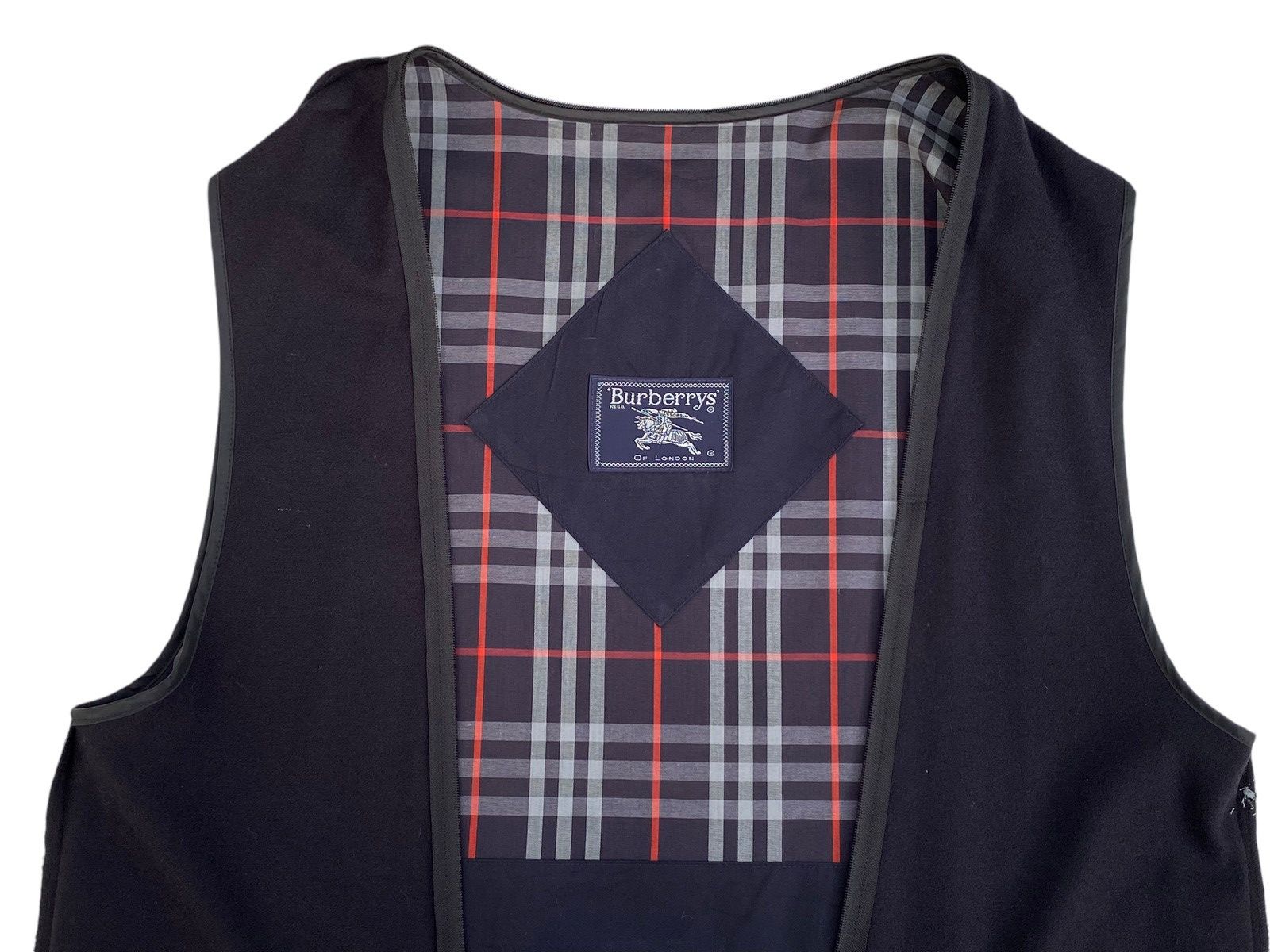 Burberry Burberry Inner Linning Size US L / EU 52-54 / 3 - 3 Thumbnail