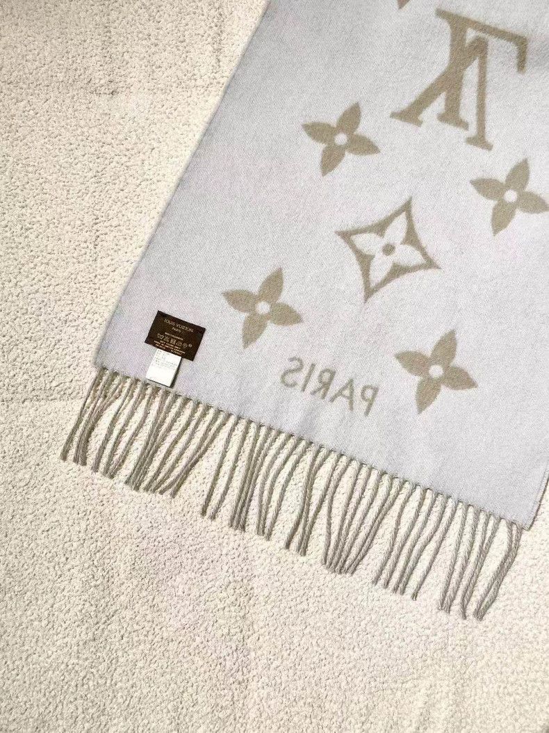 Louis Vuitton Louis Vuitton Cashmere presbyopic full print cashmere scar Size ONE SIZE - 6 Thumbnail