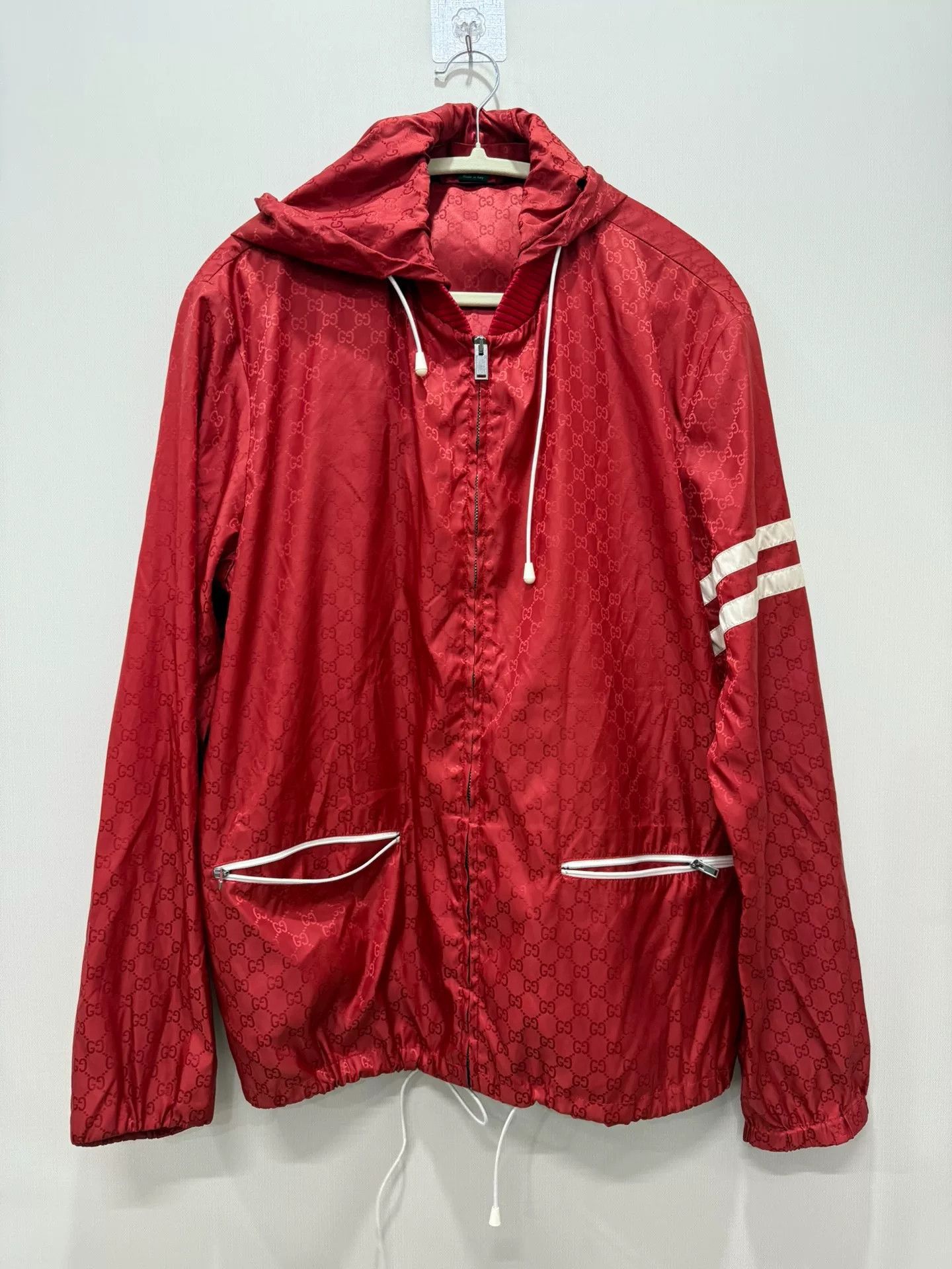 Gucci Gucci Red Logo Jacket Size 52 Size US L / EU 52-54 / 3 - 1 Thumbnail