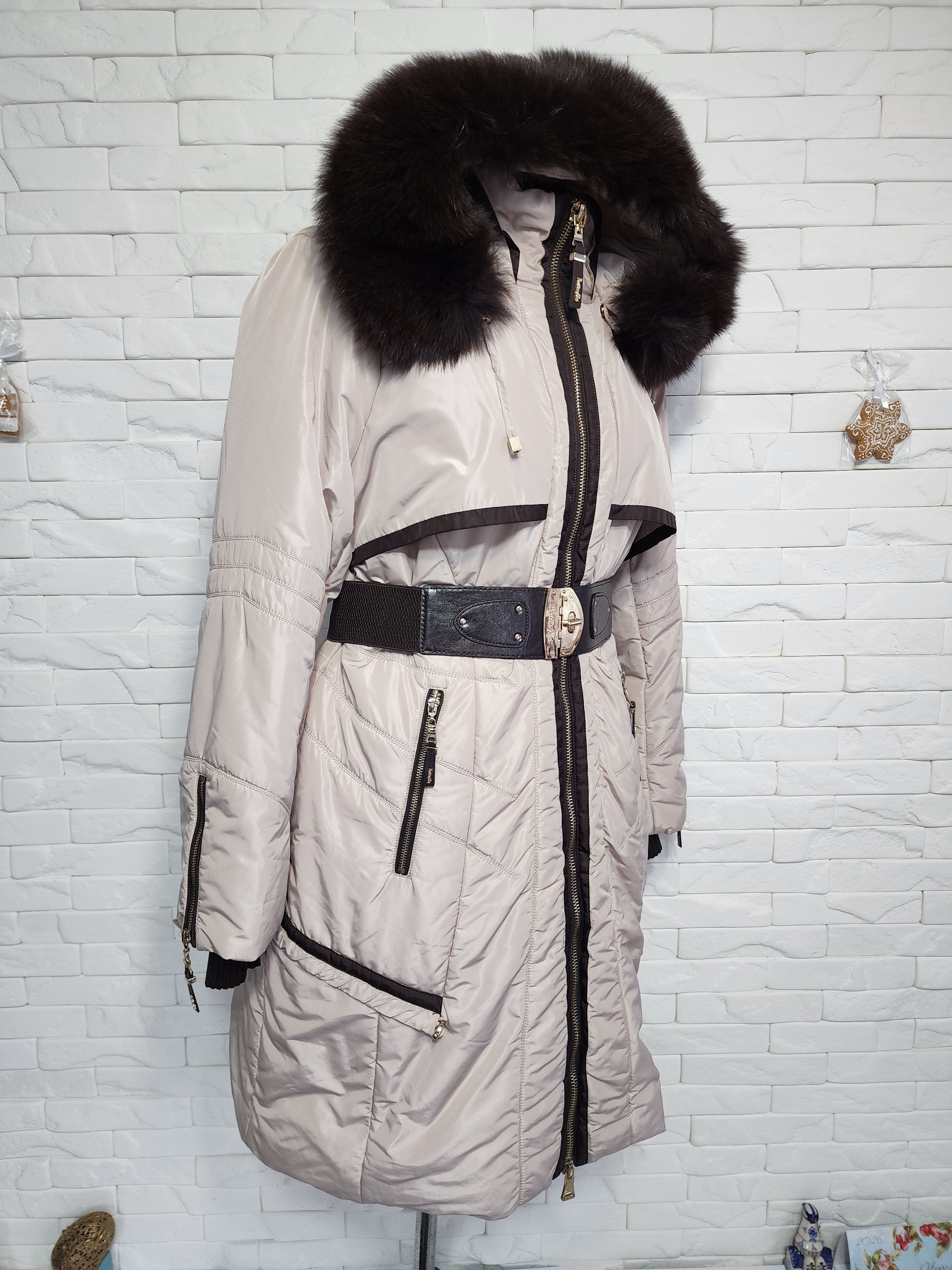 Uniqlo Beige Warm Women's Coat: Hooded Fur Trim Winter Jacket Size XL / US 12-14 / IT 48-50 - 3 Thumbnail