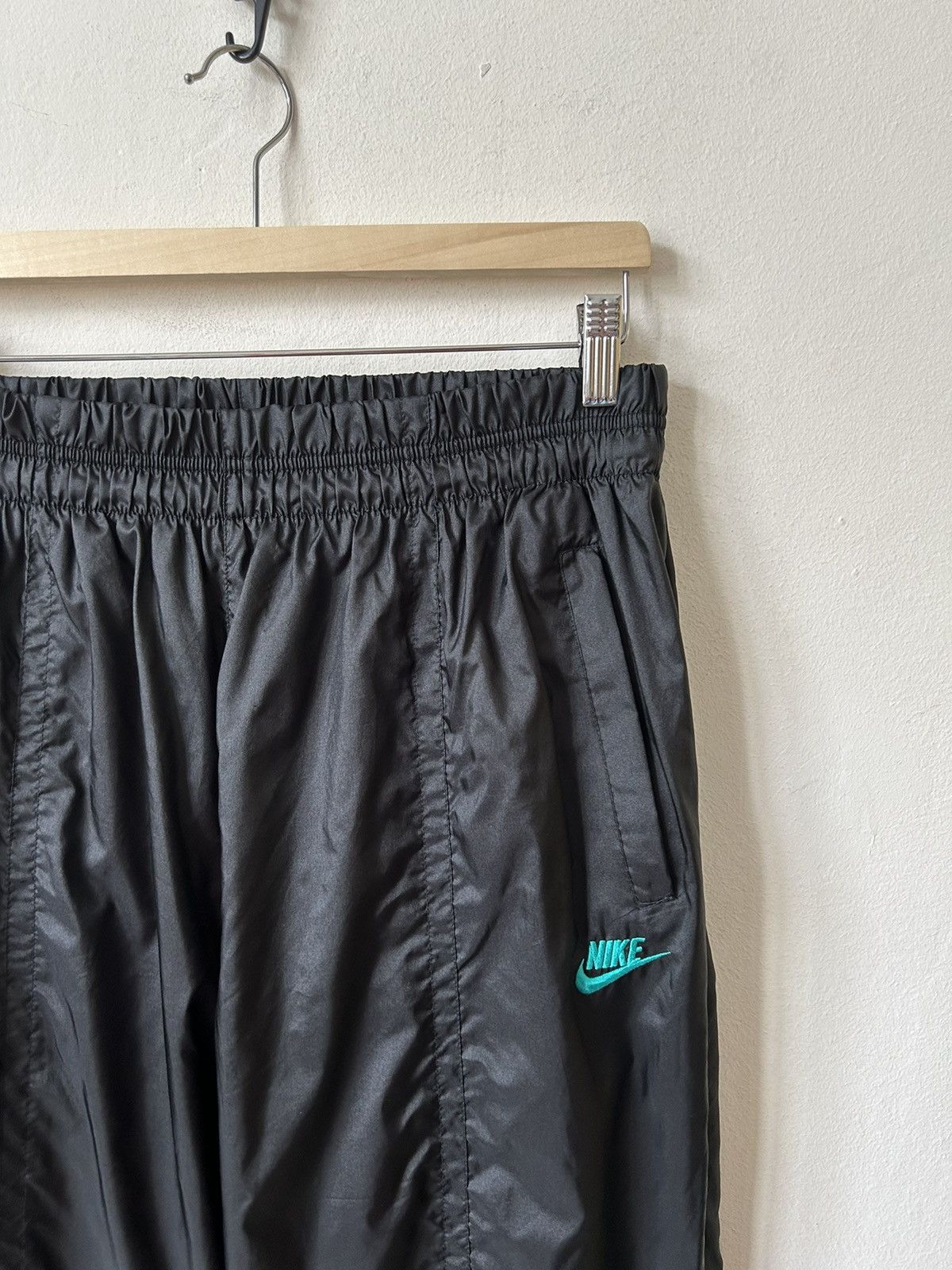 Nike × Vintage Nike Pleated Parachute Pants Size US 33 - 2 Thumbnail