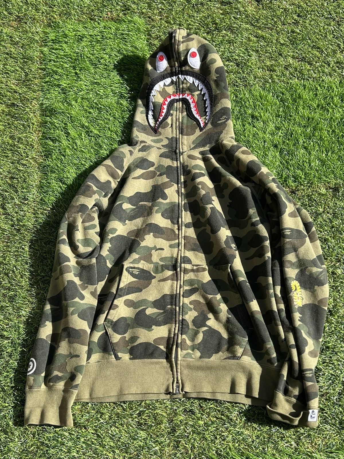 Bape 1st Camo 2nd Shark Full Zip Hoodie Size US M / EU 48-50 / 2 - 1 Thumbnail