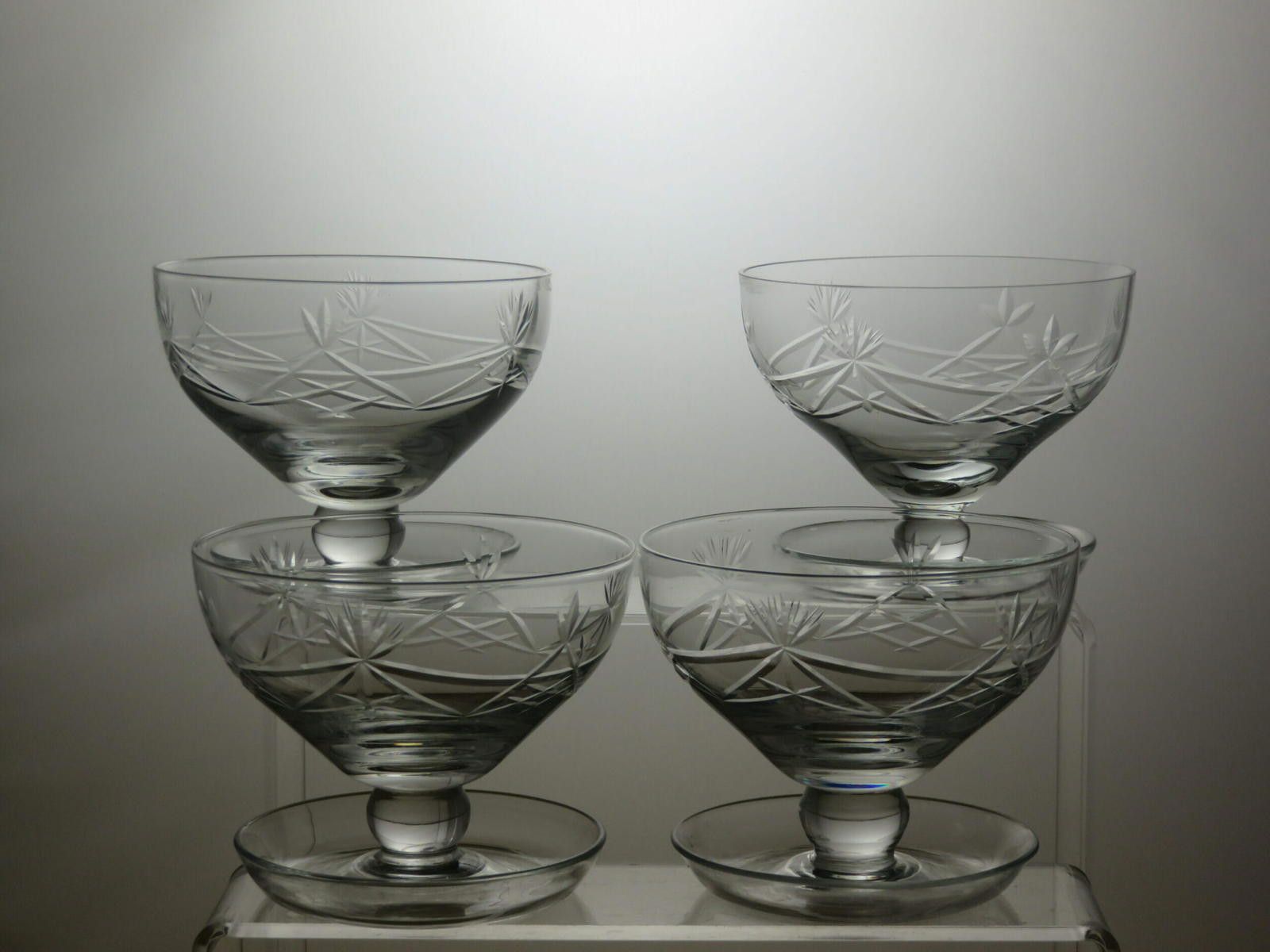 The Unbranded Brand Lead Crystal Cut Glass Set Of 4 Footed Dessert bowls 3 1/2" Size ONE SIZE - 2 Thumbnail