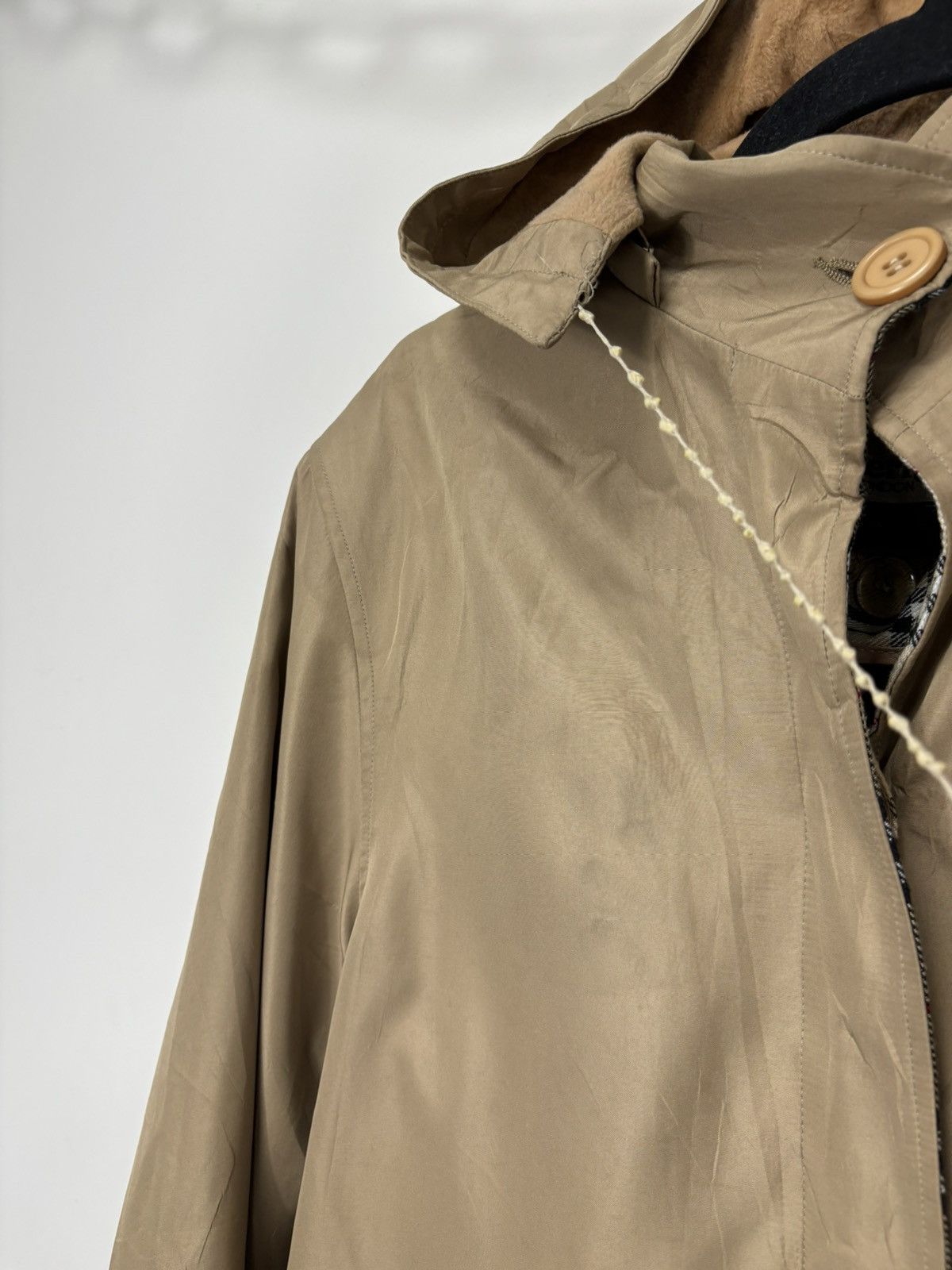 Burberry Vintage Burberry Nova Check Classic Belted Hooded Coat Size US L / EU 52-54 / 3 - 10 Thumbnail