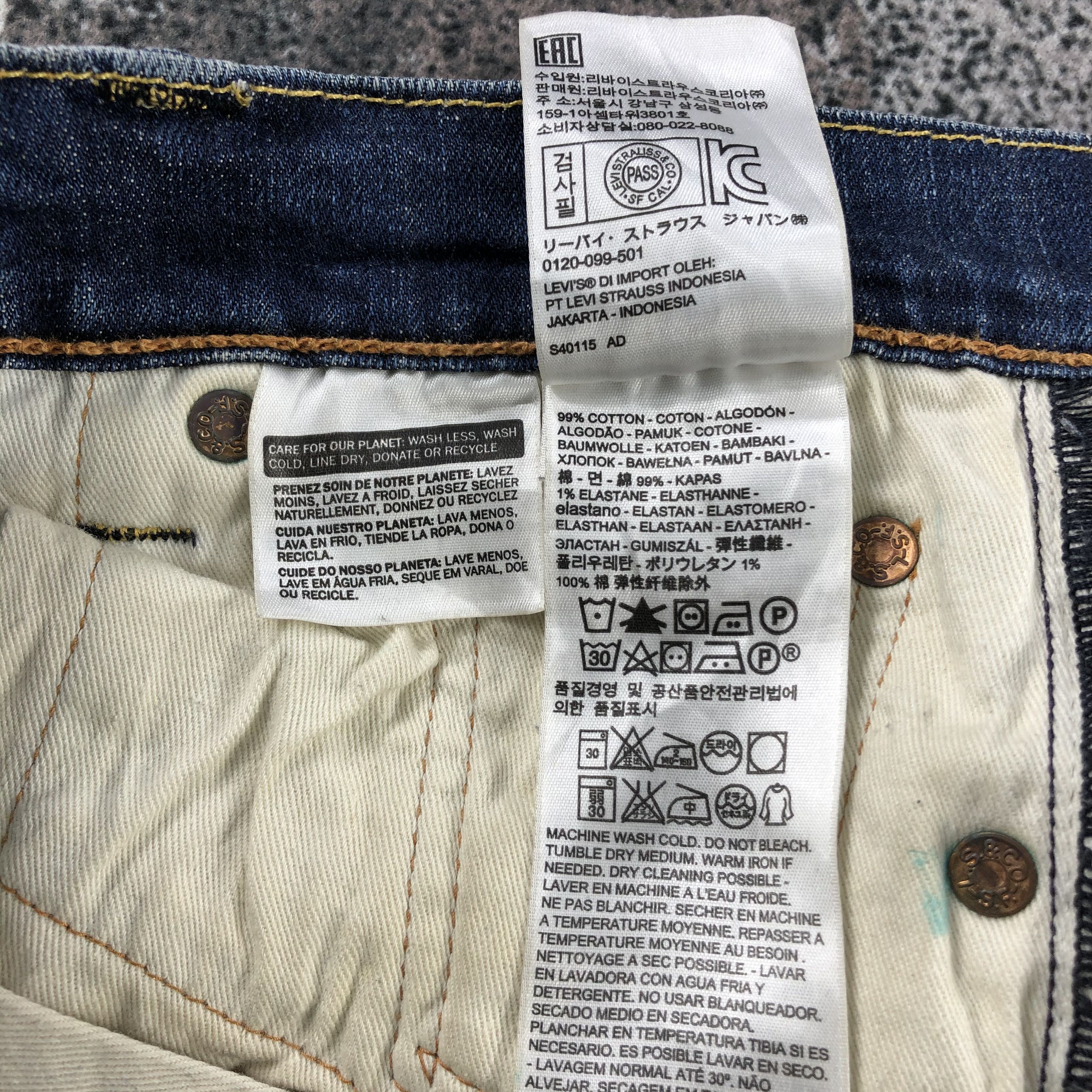 Levi's Vintage Levi's 513 Jeans Distress Faded Blue Denim KJ915 Size US 29 - 13 Thumbnail