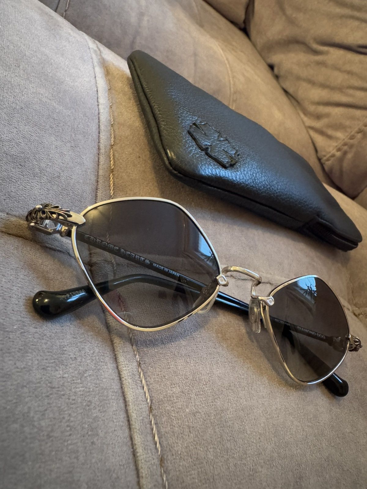 Chrome Hearts CHROME HEARTS “DIAMOND DOG” sunglasses study all photos care Size ONE SIZE - 2 Thumbnail