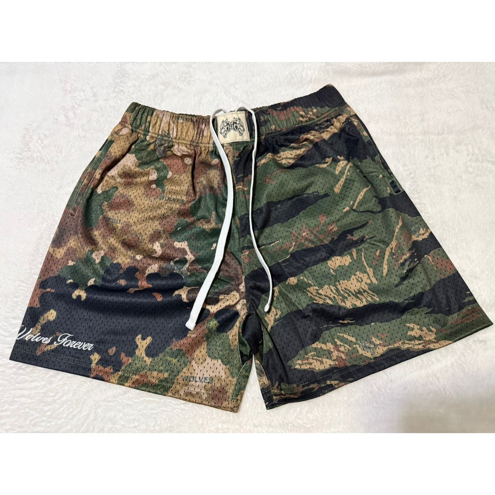Darc Sport Darc Sport Camo Mesh Shorts Men Medium Limited 574/1000 Rare Size US 32 / EU 48 - 1 Thumbnail