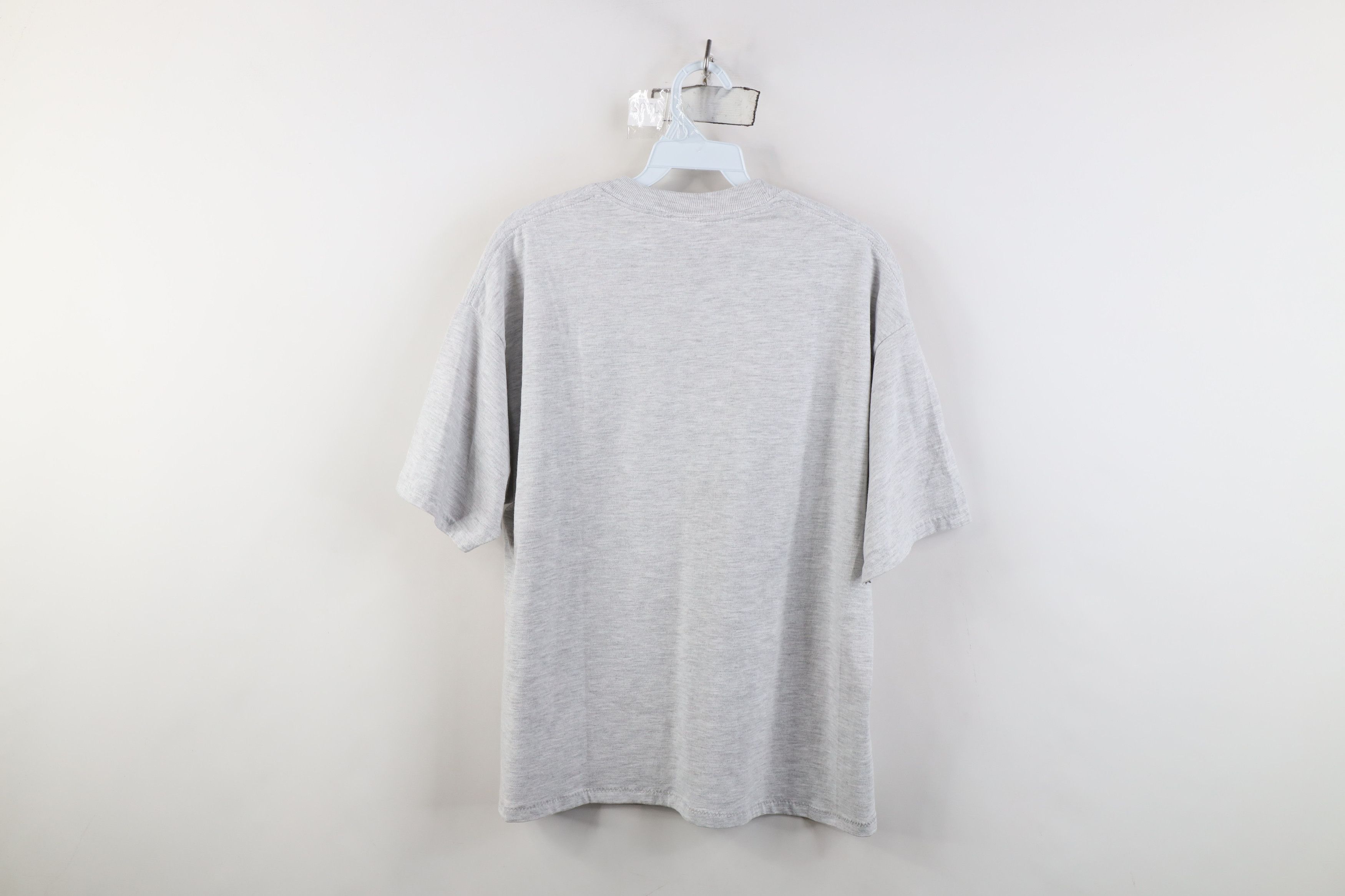 Vintage Vintage 90s Streetwear Nature Flower Butterfly T-Shirt USA Size L / US 10 / IT 46 - 13 Thumbnail