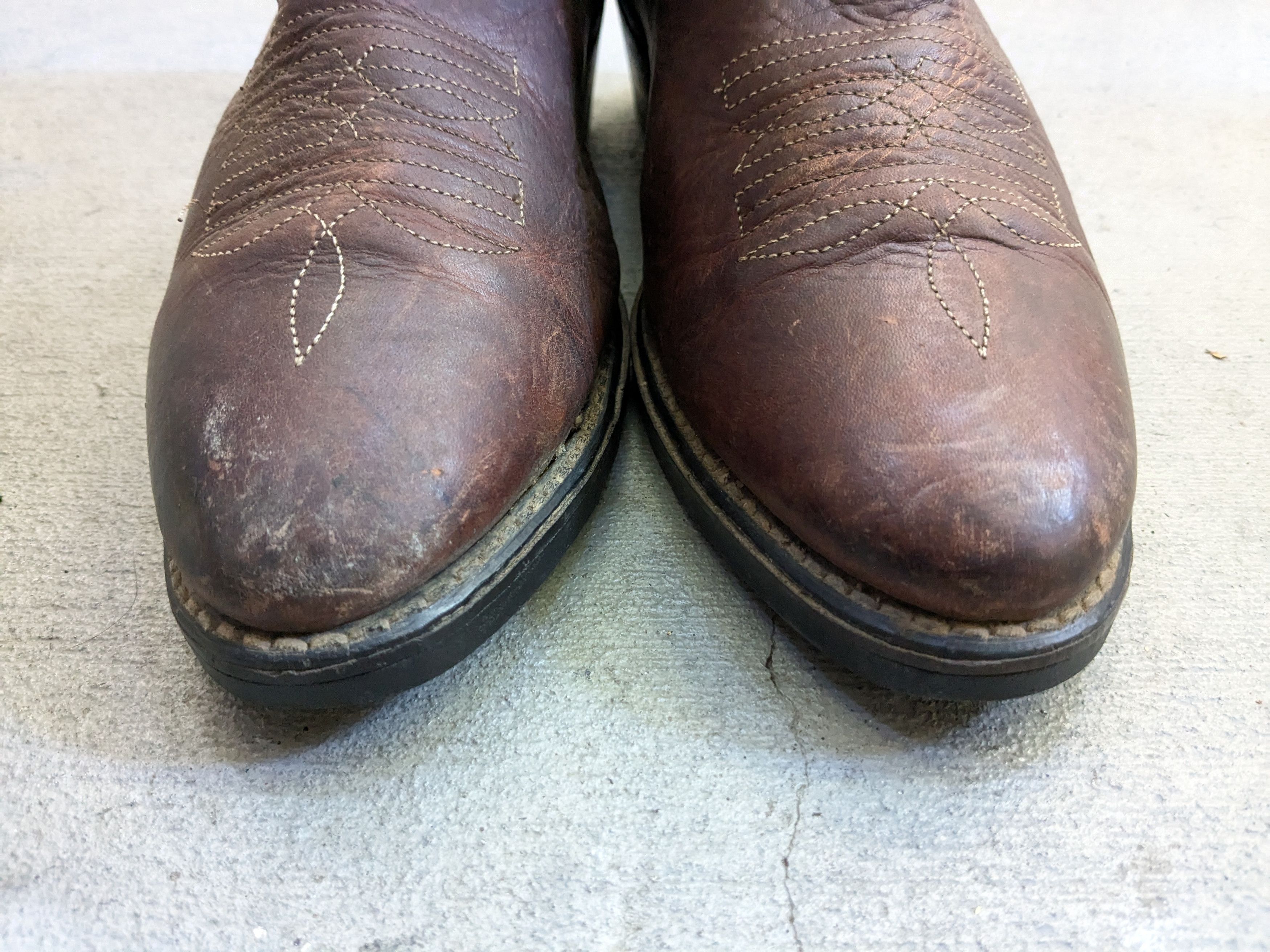 Genuine Leather Vintage Cowboy Boots 10.5 D Brown Leather Western Mexico Size US 10.5 / EU 43-44 - 2 Thumbnail