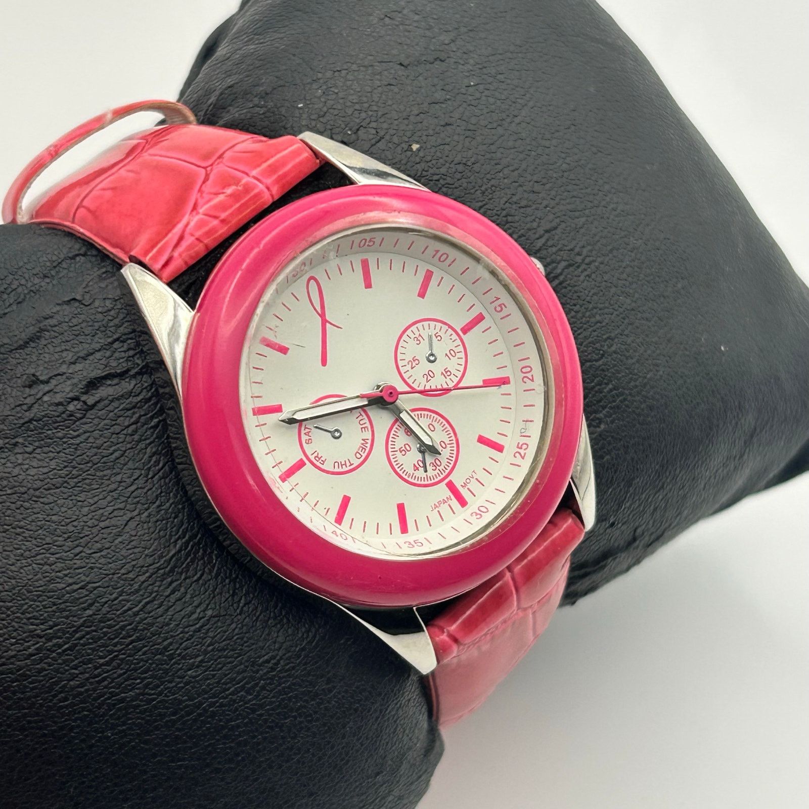 Other Avon Breast Cancer Awareness Pink Watch Working New Battery Size ONE SIZE - 3 Thumbnail