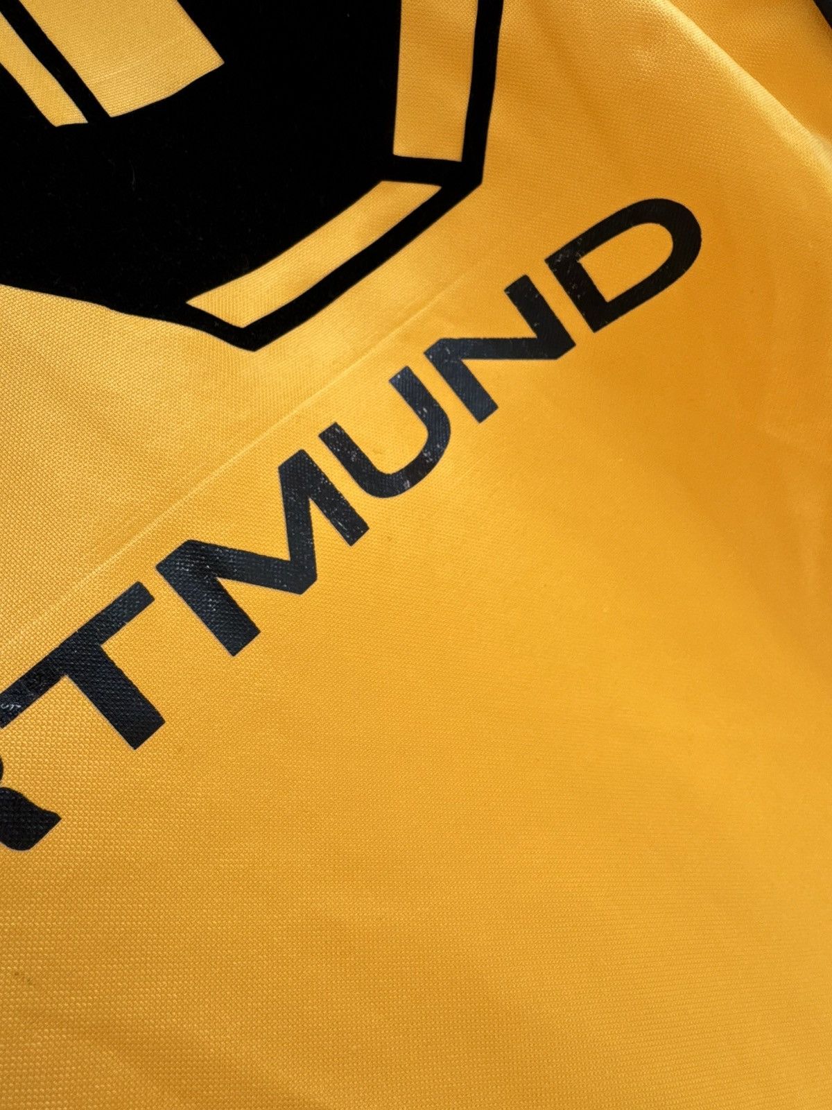Nike Salou #30 Borussia Dortmund 1998-1999 Vintage Soccer Jersey Size US XL / EU 56 / 4 - 15 Thumbnail