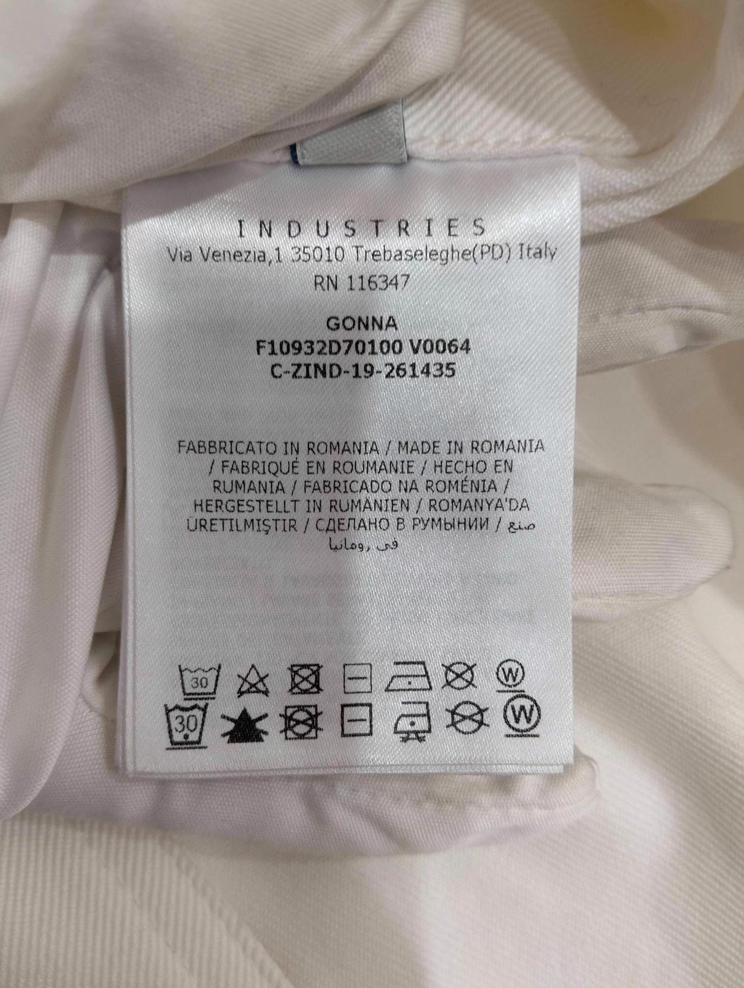 Moncler Moncler short skirt 38 Size 27" / US 4 / IT 40 - 4 Thumbnail