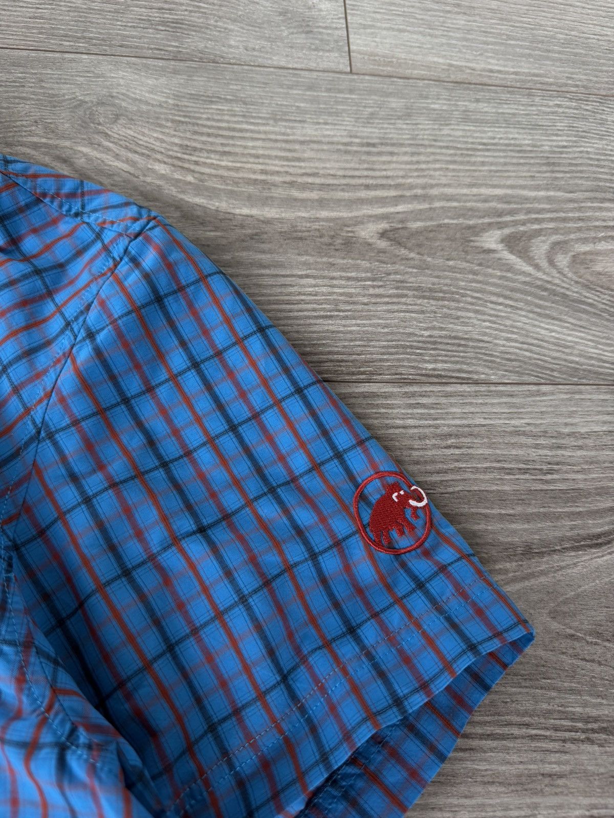 Mammut Mammut Short Sleeve Gorpcore Button Up Shirt Size US XL / EU 56 / 4 - 11 Thumbnail