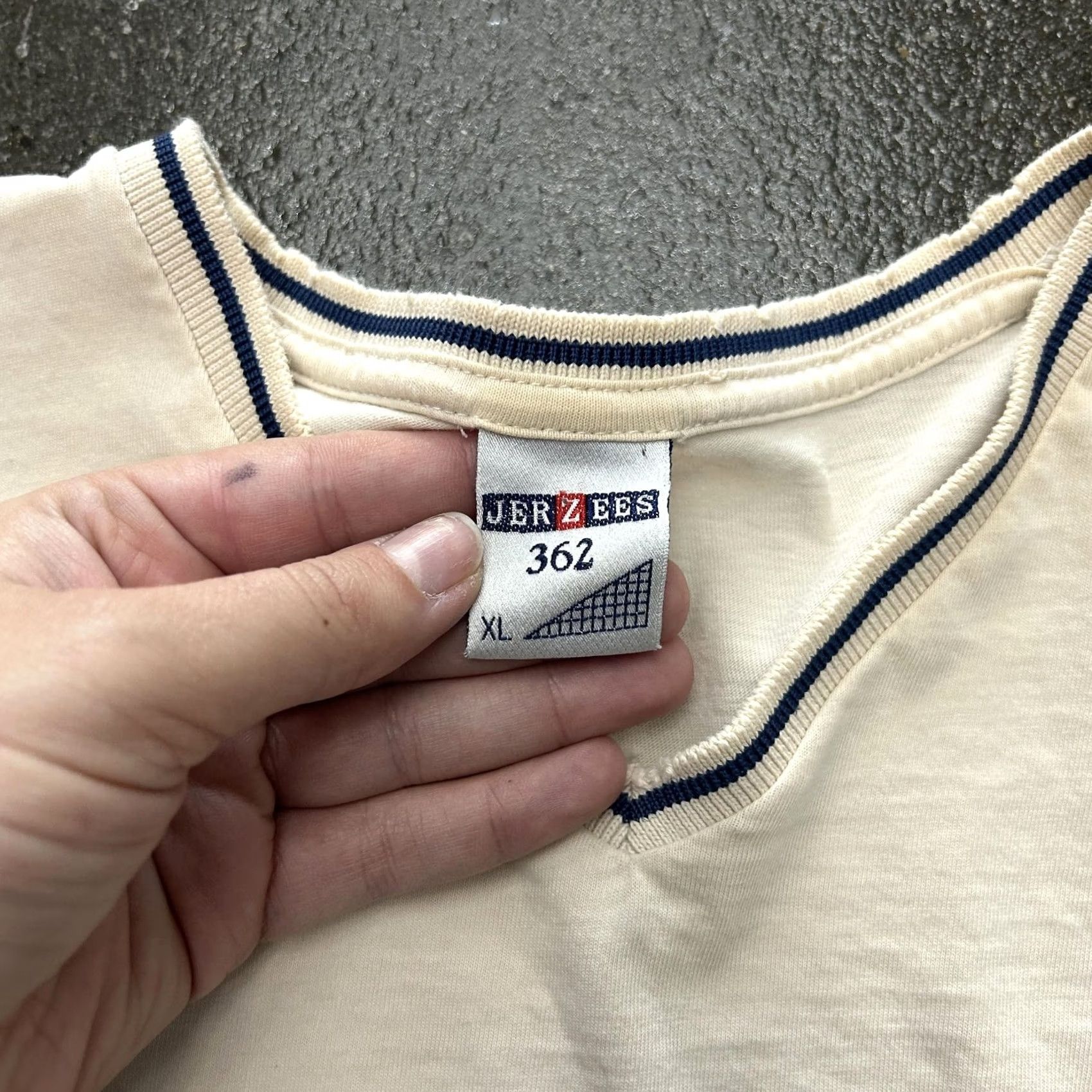 Jerzees Jerzees Shirt Mens XL White V-Neck 362 Trim Collar Casual Basic Tee Cotton Size US XL / EU 56 / 4 - 3 Thumbnail