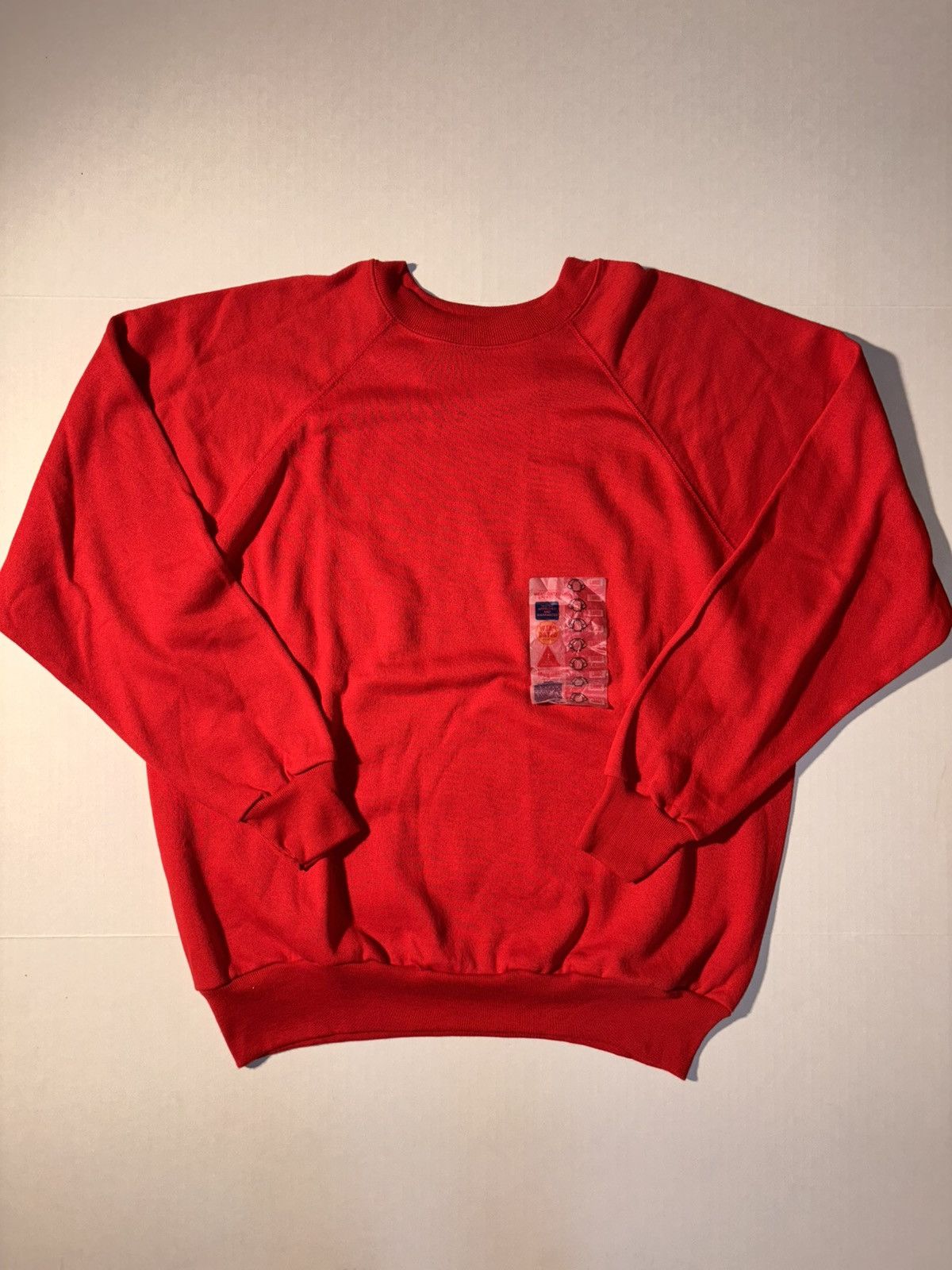 Vintage Vtg JE Morgan 90’s Raglan Red Crewneck Sweatshirt Fleece Size US L / EU 52-54 / 3 - 1 Thumbnail