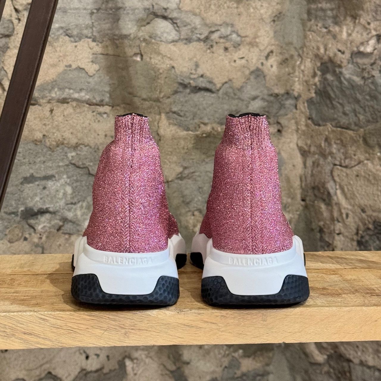 Balenciaga Balenciaga Pink Knit Laminated Speed Logo Sock Sneakers Size US 6 / IT 36 - 5 Thumbnail