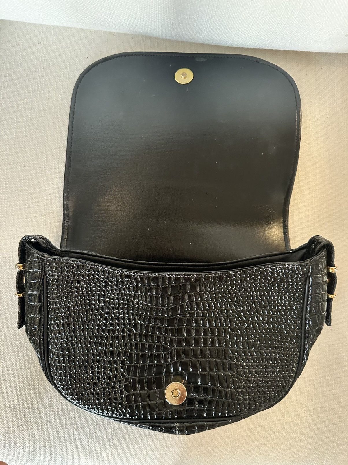 Other VINTAGE KORET Croc-Embossed Shoulder Bag W UNBRANDED CHAIN Size ONE SIZE - 12 Thumbnail