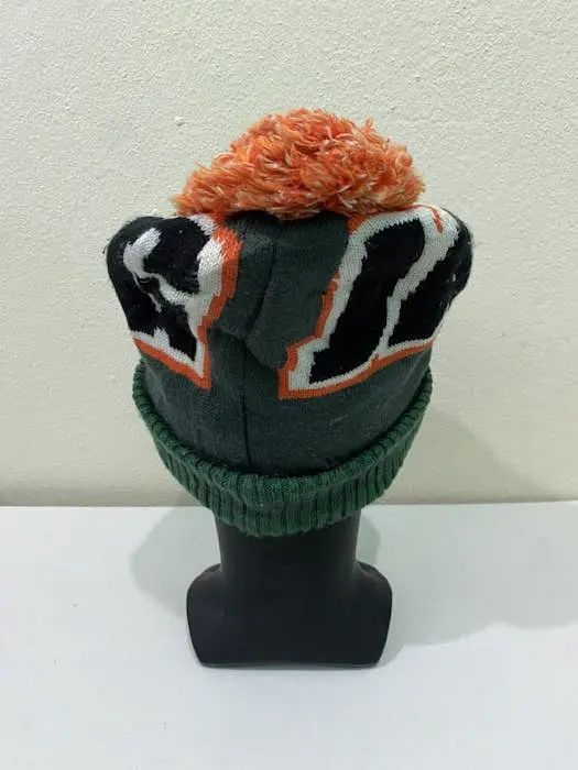 Japanese Brand × Kapital × Vintage Perm Kuma Cartoon Bobble Beanie Hat Size ONE SIZE - 4 Thumbnail
