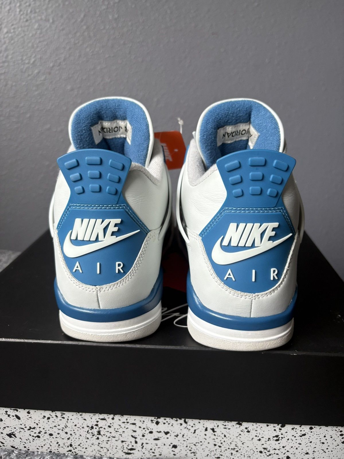 Jordan Brand Jordan 4 Military Blue Size 8.5 Size US 8.5 / EU 41-42 - 4 Thumbnail
