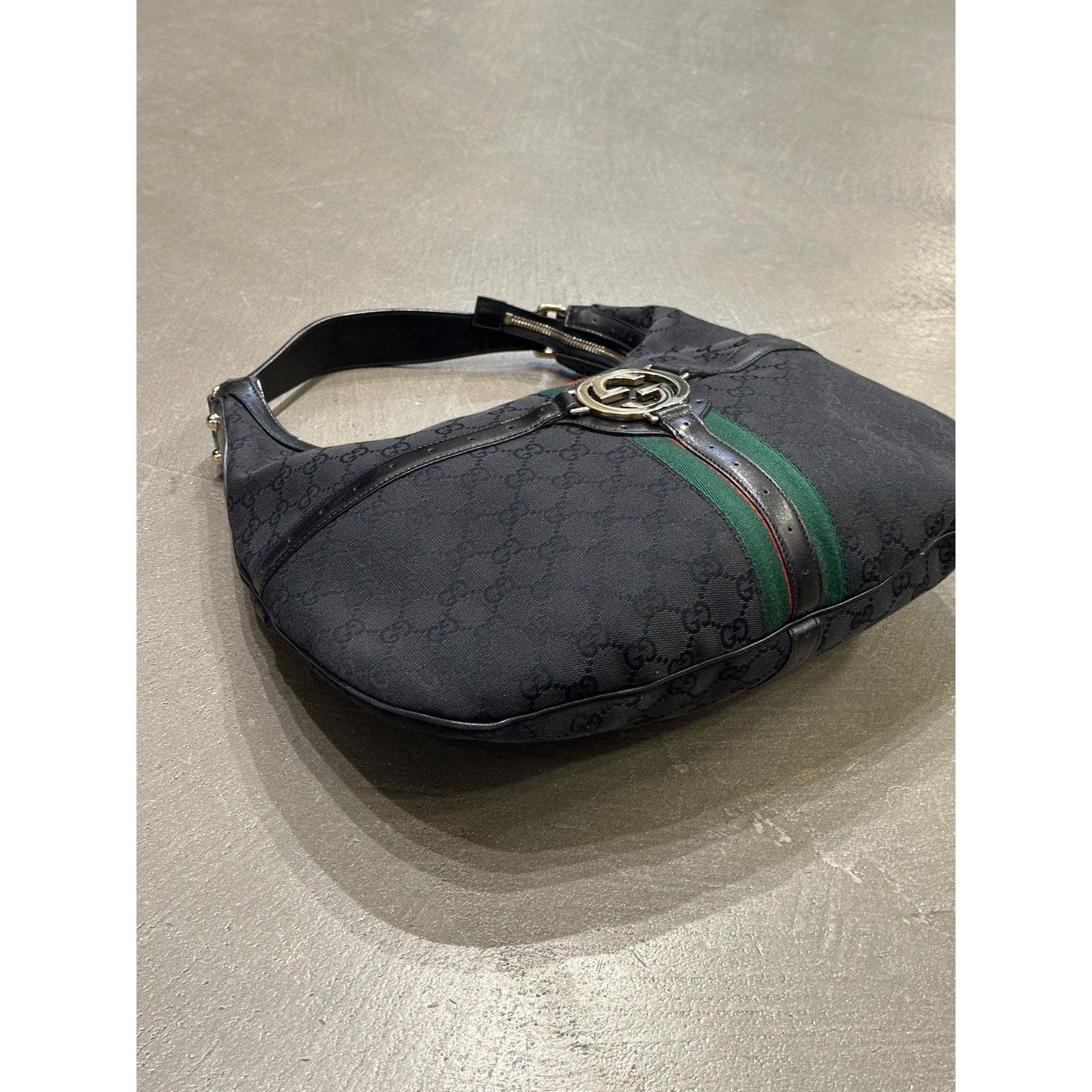 Gucci 2000s Gucci GG canvas web hobo bag Size ONE SIZE - 7 Thumbnail