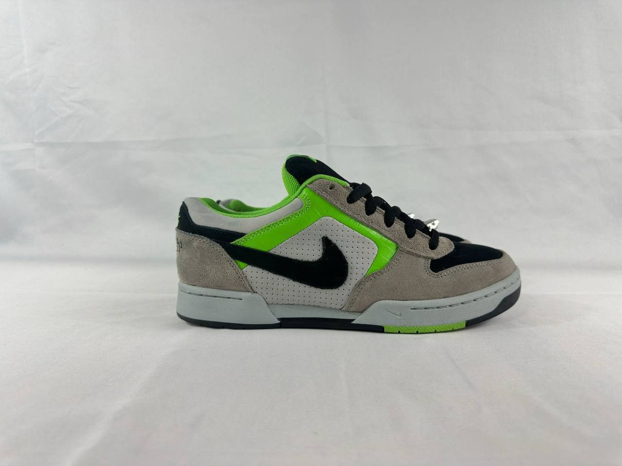 Nike Nike SB Zoom Air 2008 Regime 4 Guardians Size US 9 / EU 42 - 1 Thumbnail